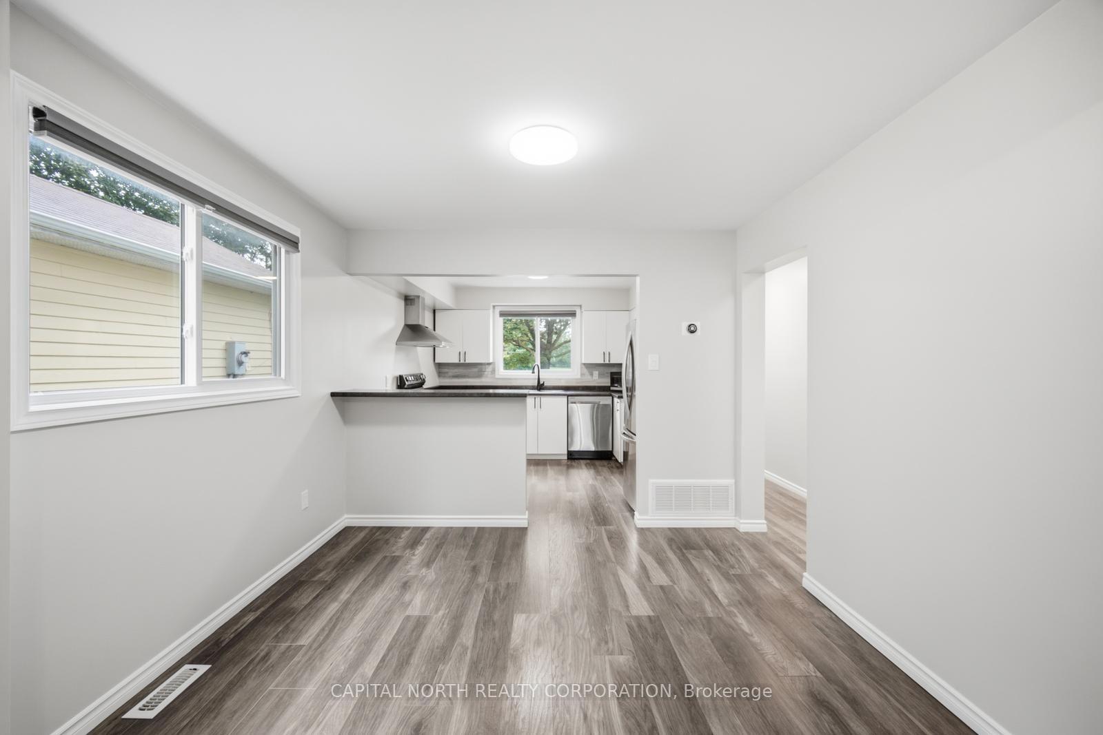 Photo 15 of 63 Elizabeth Street, Barrie, Ardagh — HOMEH