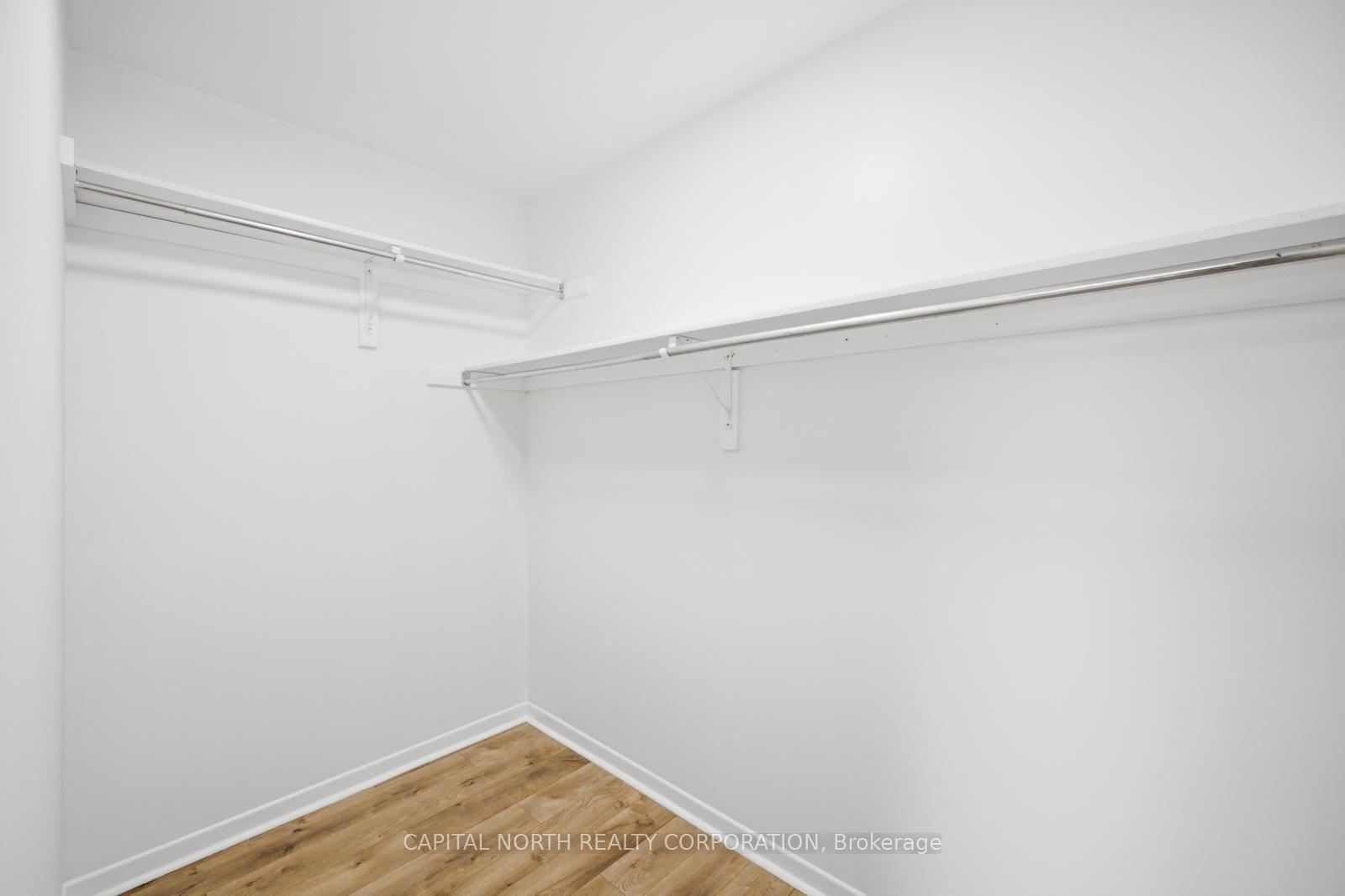 Photo 23 of 63 Elizabeth Street, Barrie, Ardagh — HOMEH
