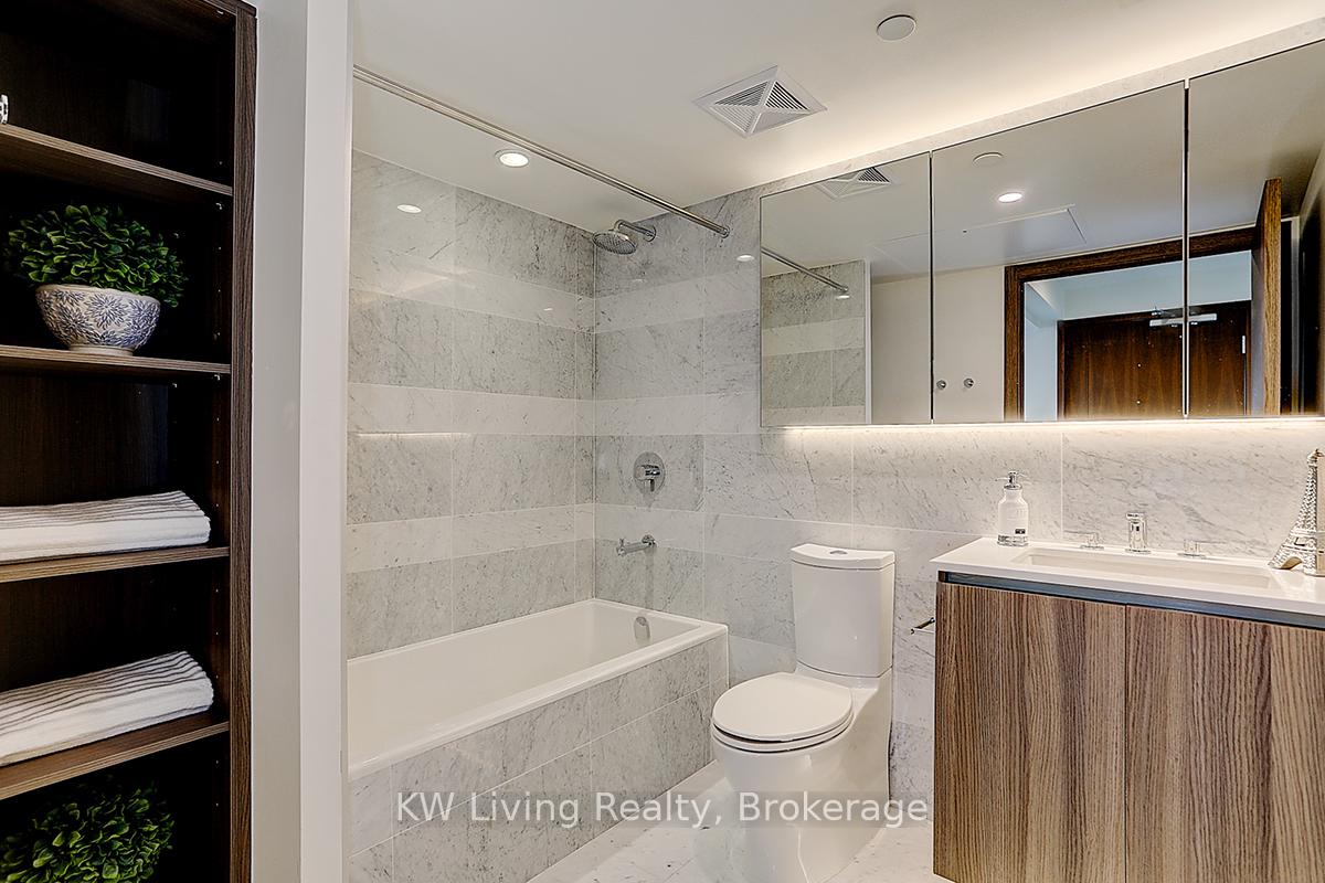 Photo 10 of Unit 1612, 19 Bathurst Street, Toronto, Waterfront Communities — HOMEH
