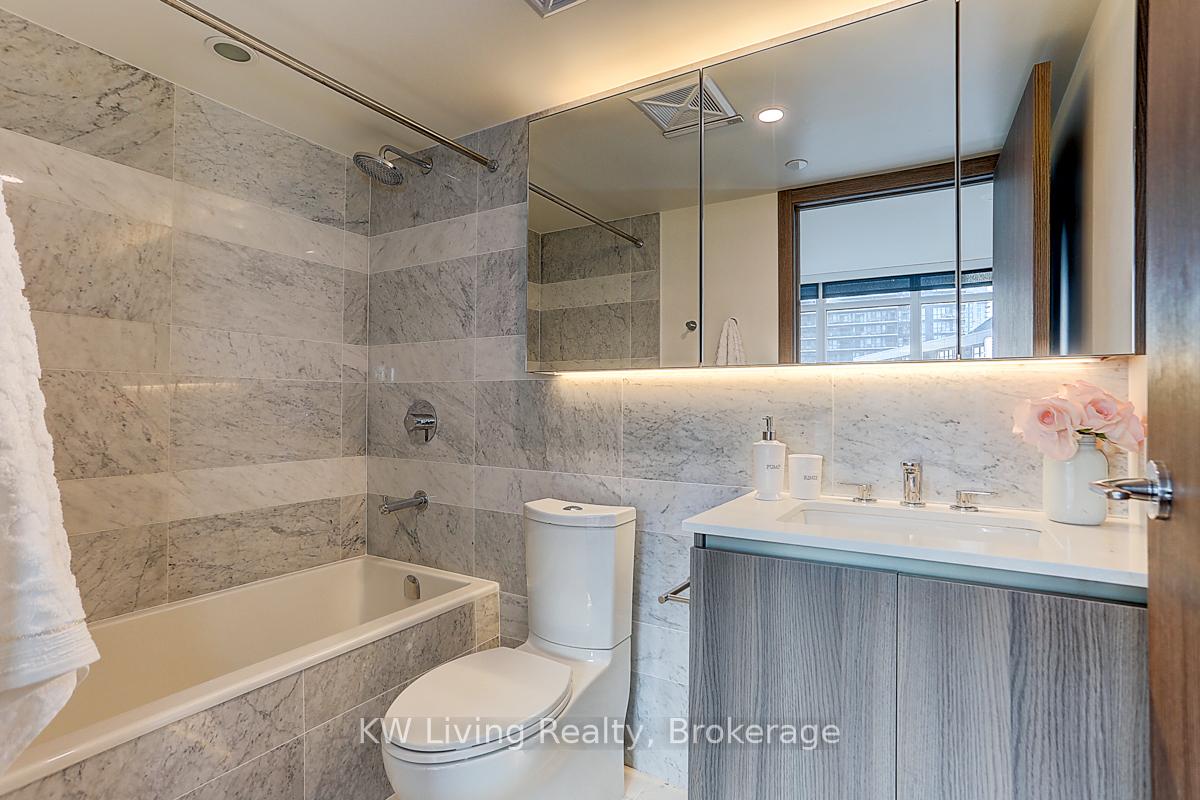 Photo 11 of Unit 1612, 19 Bathurst Street, Toronto, Waterfront Communities — HOMEH
