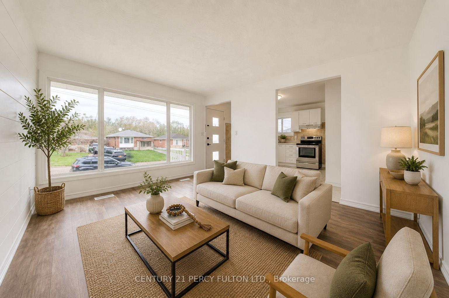 Photo 2 of 381 Conant Street, Oshawa, Lakeview — HOMEH