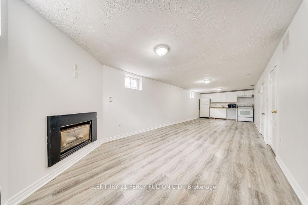 Photo 14 of 381 Conant Street, Oshawa, Lakeview — HOMEH