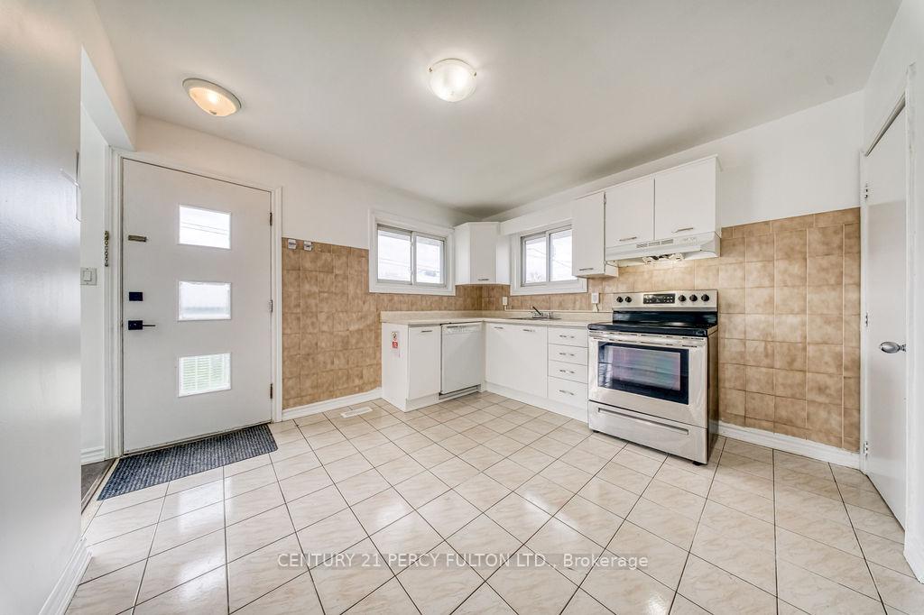 Photo 21 of 381 Conant Street, Oshawa, Lakeview — HOMEH