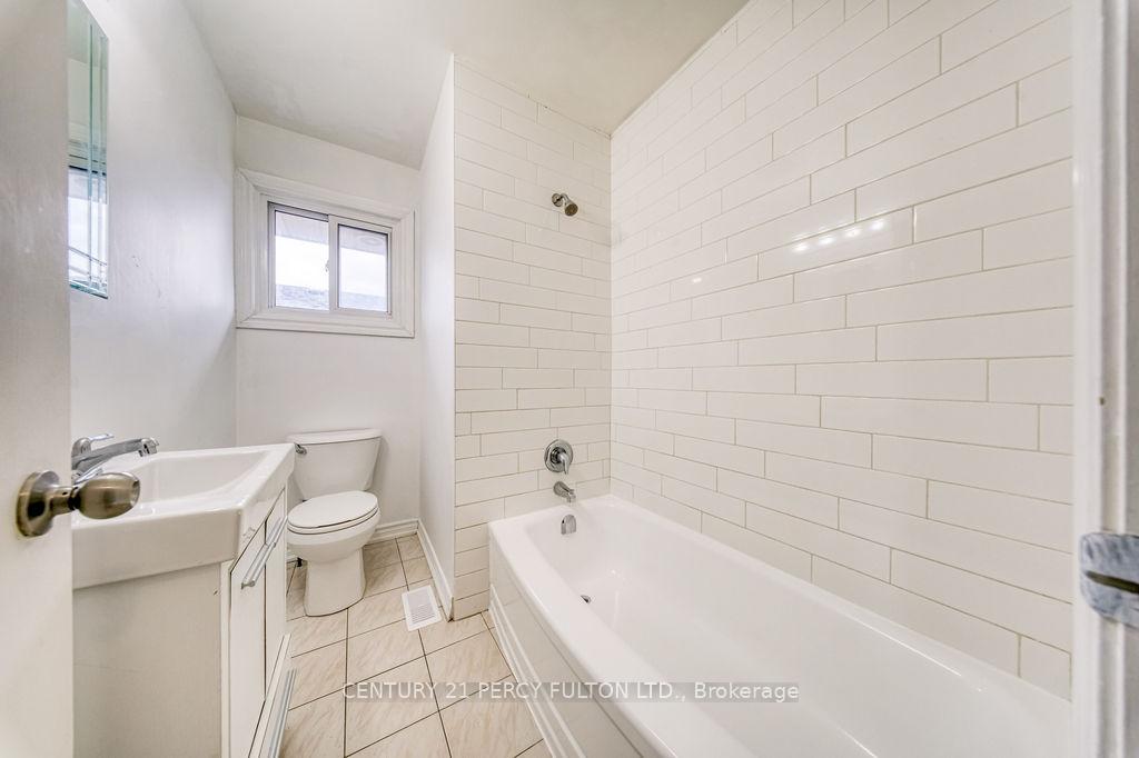 Photo 31 of 381 Conant Street, Oshawa, Lakeview — HOMEH