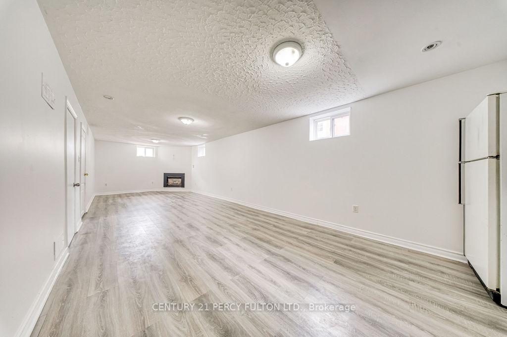 Photo 38 of 381 Conant Street, Oshawa, Lakeview — HOMEH