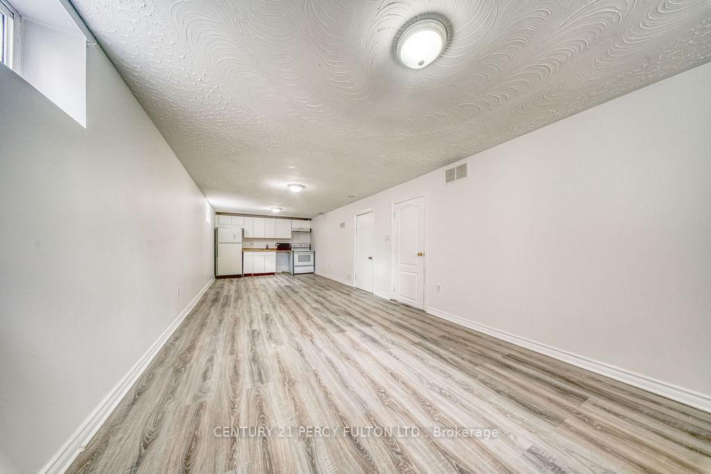 Photo 39 of 381 Conant Street, Oshawa, Lakeview — HOMEH
