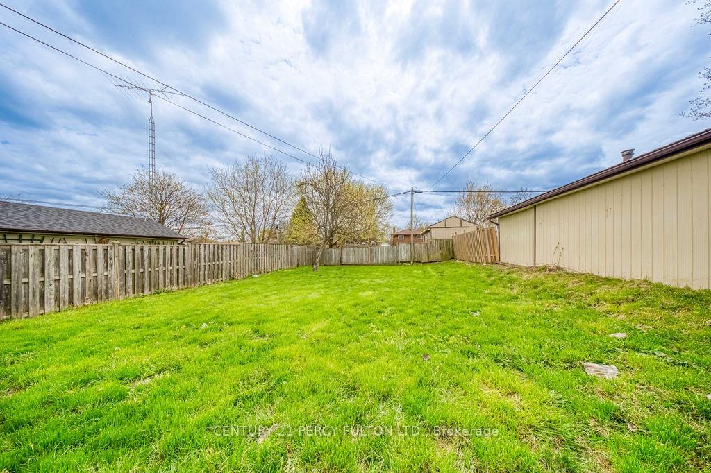 Photo 43 of 381 Conant Street, Oshawa, Lakeview — HOMEH