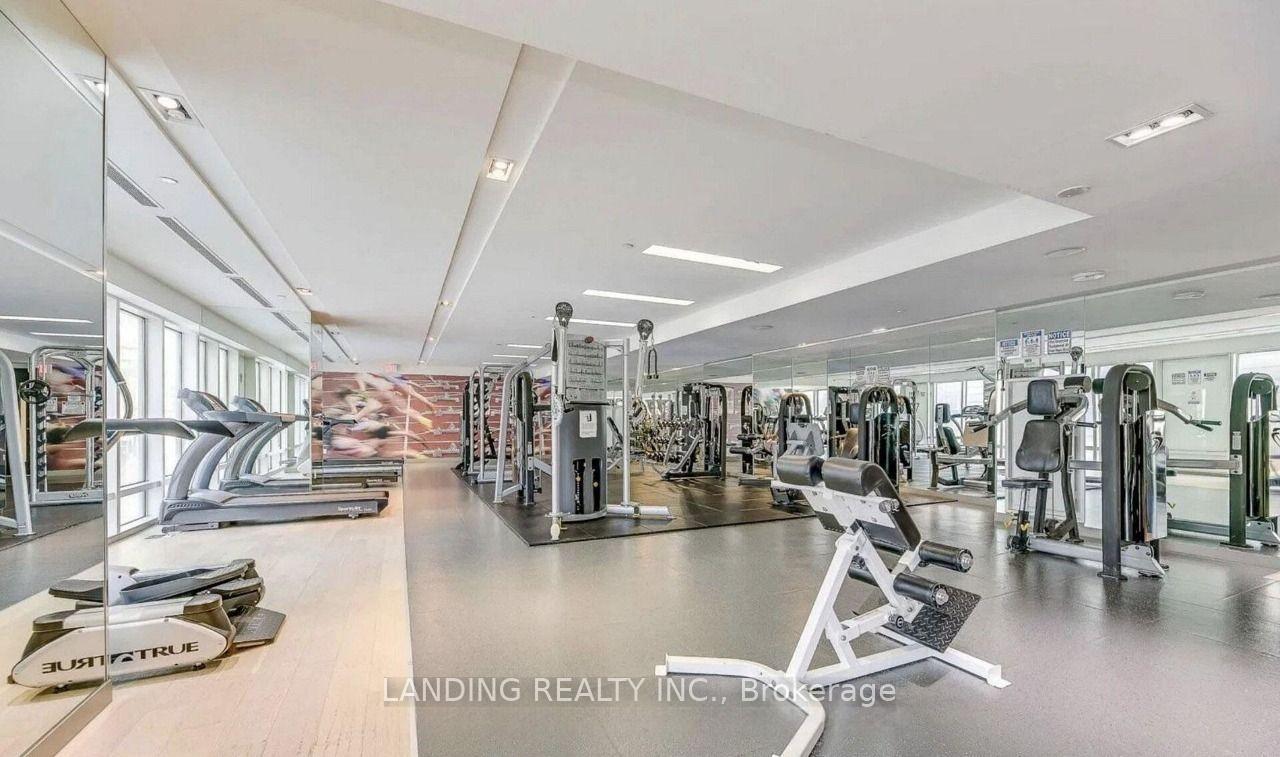Photo 16 of Unit 3304, 8 The Esplanade Avenue, Toronto, Waterfront Communities — HOMEH