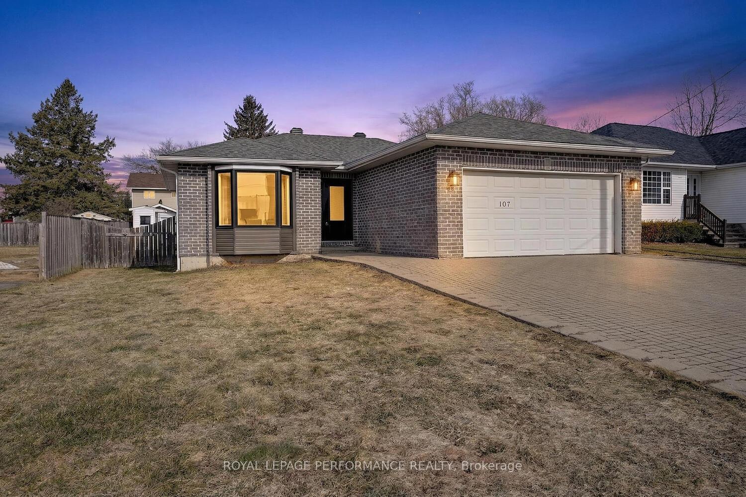 Photo 1 of 107 Lorne Street, Smiths Falls, Smiths Falls — HOMEH