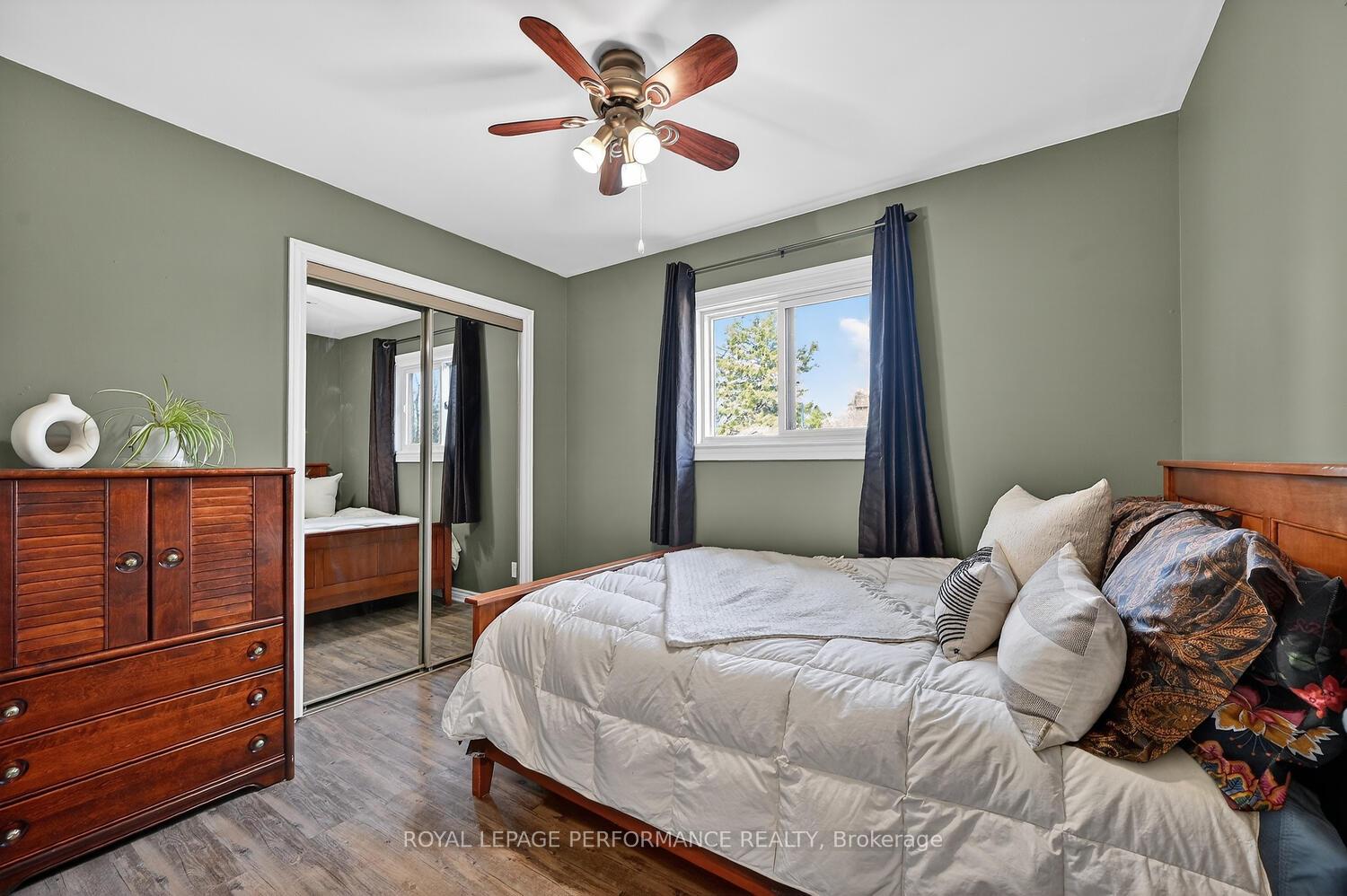 Photo 26 of 107 Lorne Street, Smiths Falls, Smiths Falls — HOMEH