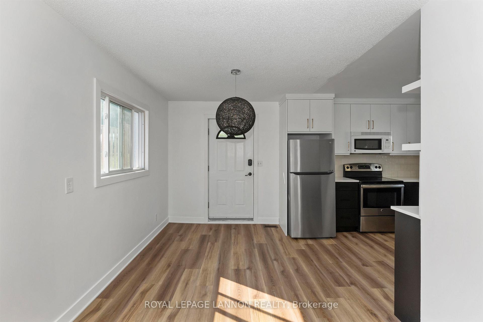 Photo 23 of 92 Jean Street, Thunder Bay, College Heights — HOMEH