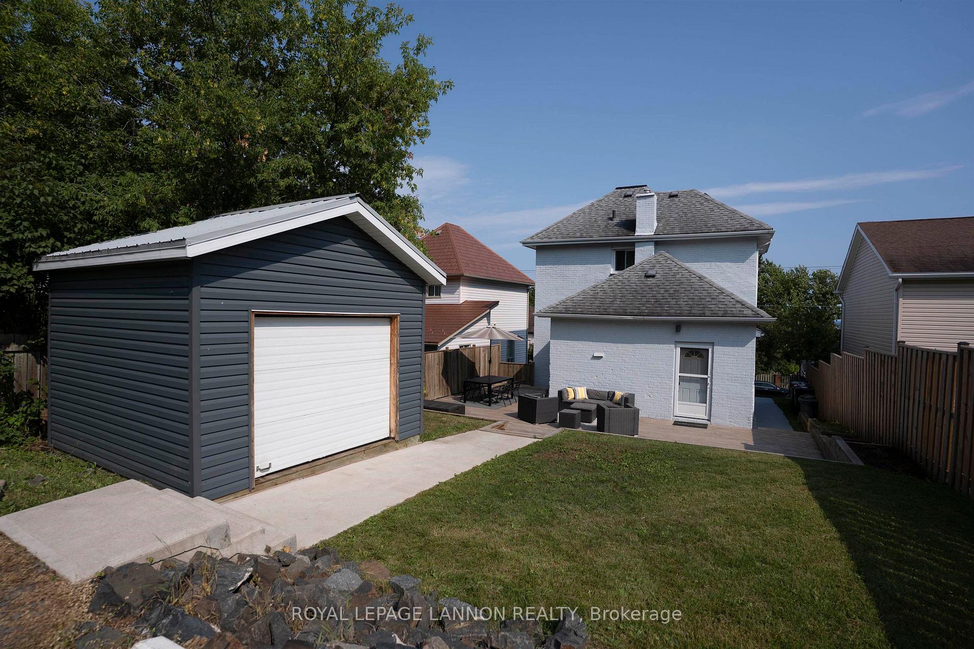 Photo 38 of 92 Jean Street, Thunder Bay, College Heights — HOMEH
