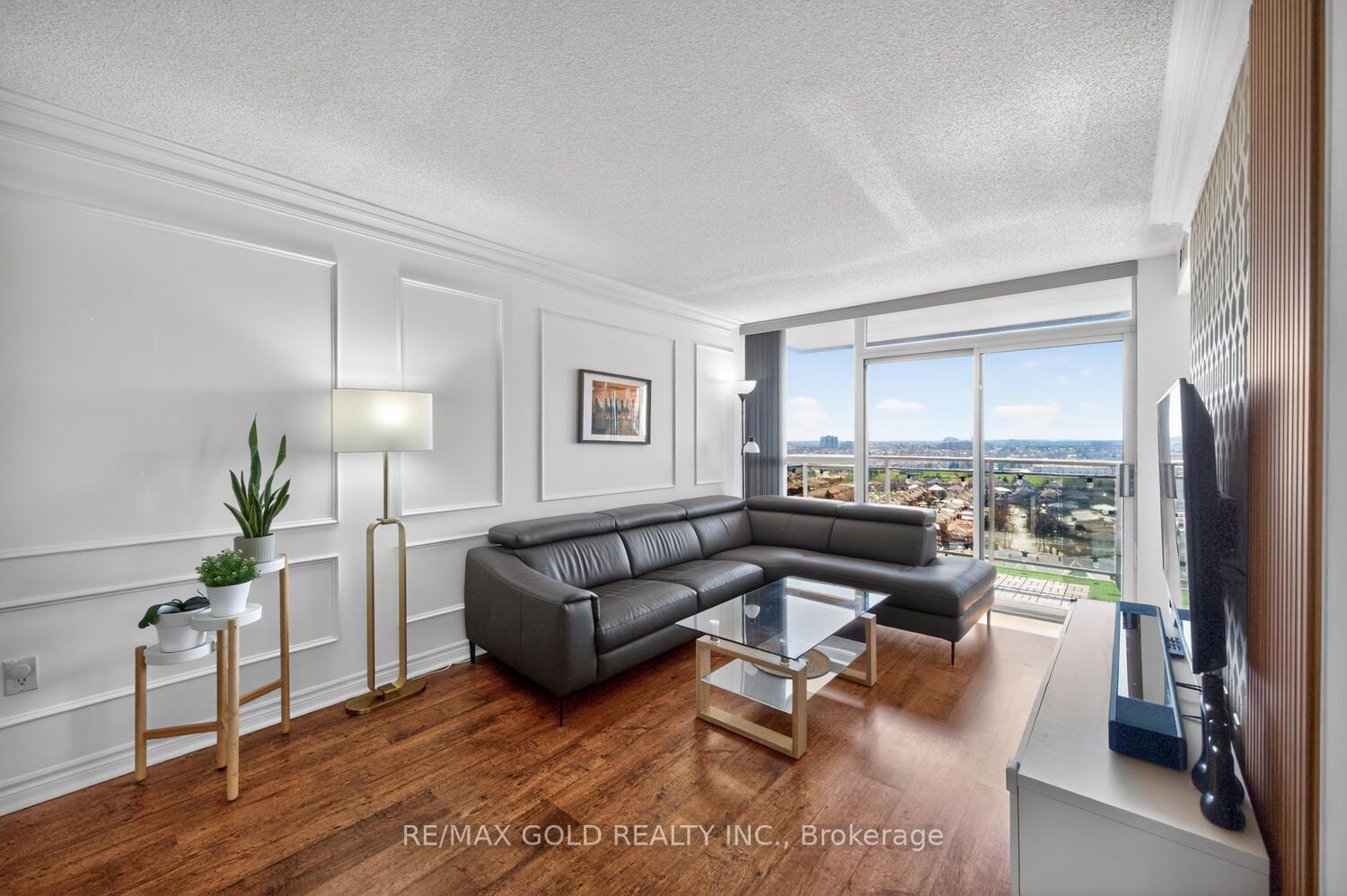 Photo 13 of Unit 1411, 55 Strathaven Drive, Mississauga, Hurontario — HOMEH