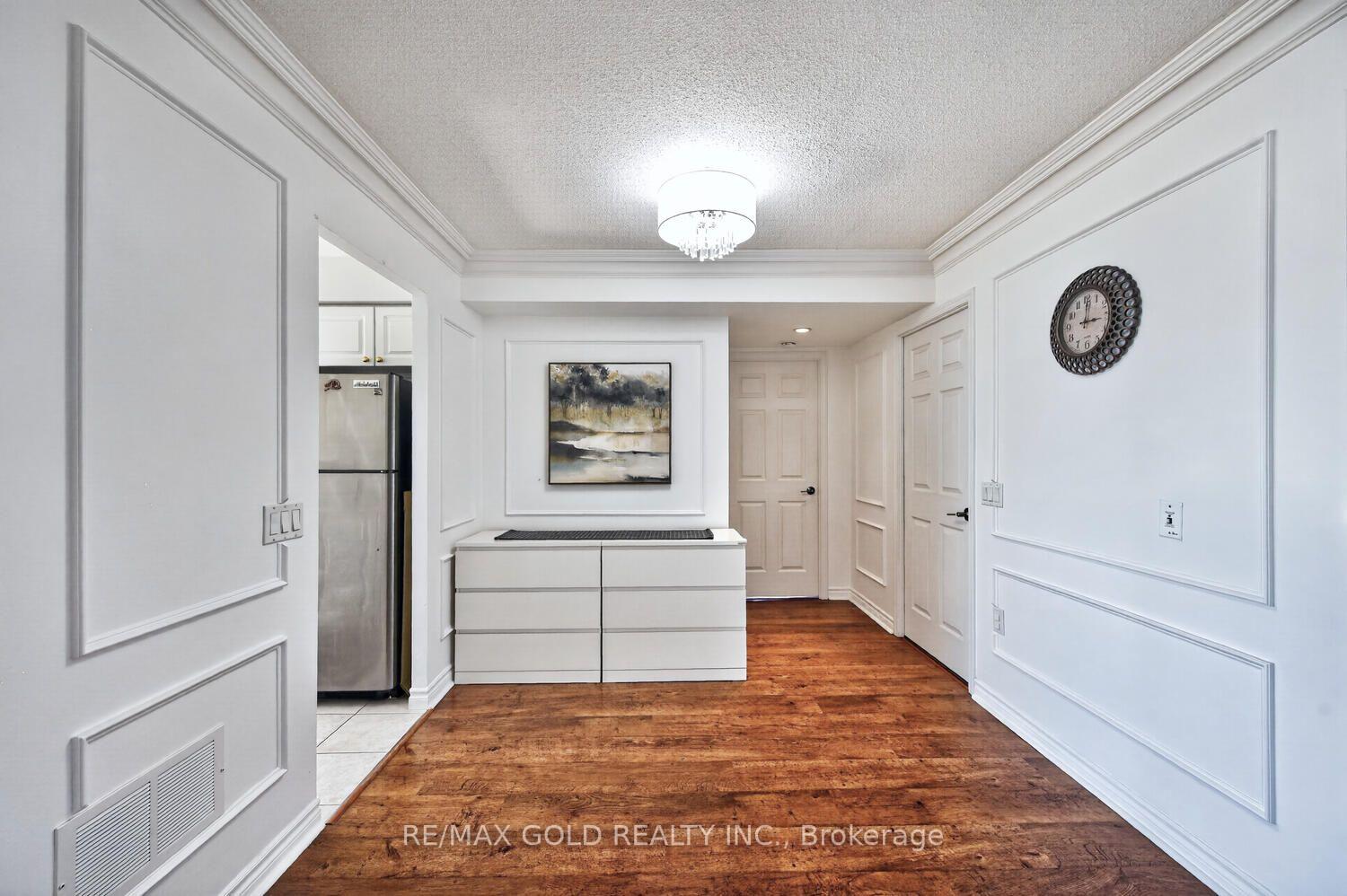 Photo 15 of Unit 1411, 55 Strathaven Drive, Mississauga, Hurontario — HOMEH