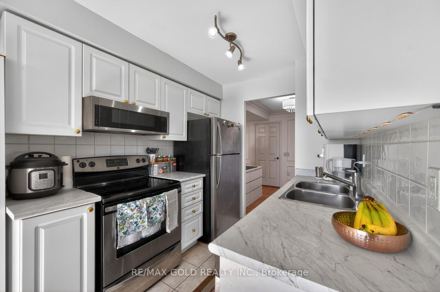 Photo 21 of Unit 1411, 55 Strathaven Drive, Mississauga, Hurontario — HOMEH