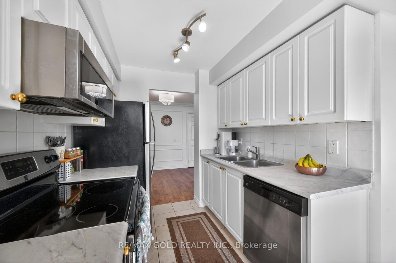 Photo 22 of Unit 1411, 55 Strathaven Drive, Mississauga, Hurontario — HOMEH