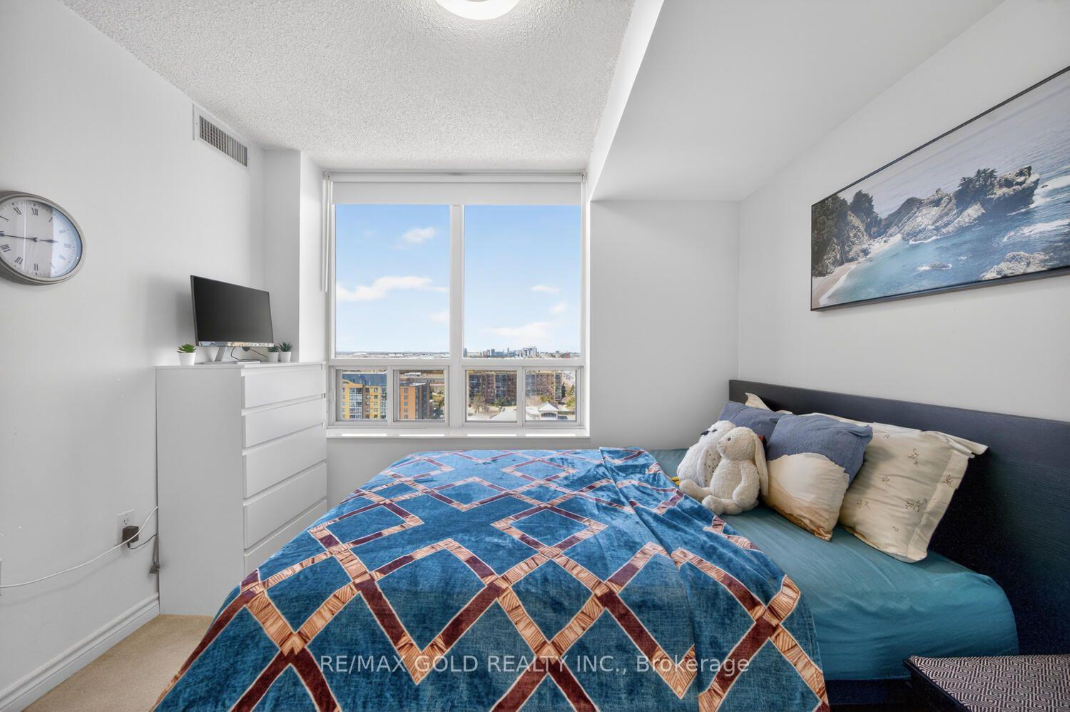 Photo 32 of Unit 1411, 55 Strathaven Drive, Mississauga, Hurontario — HOMEH