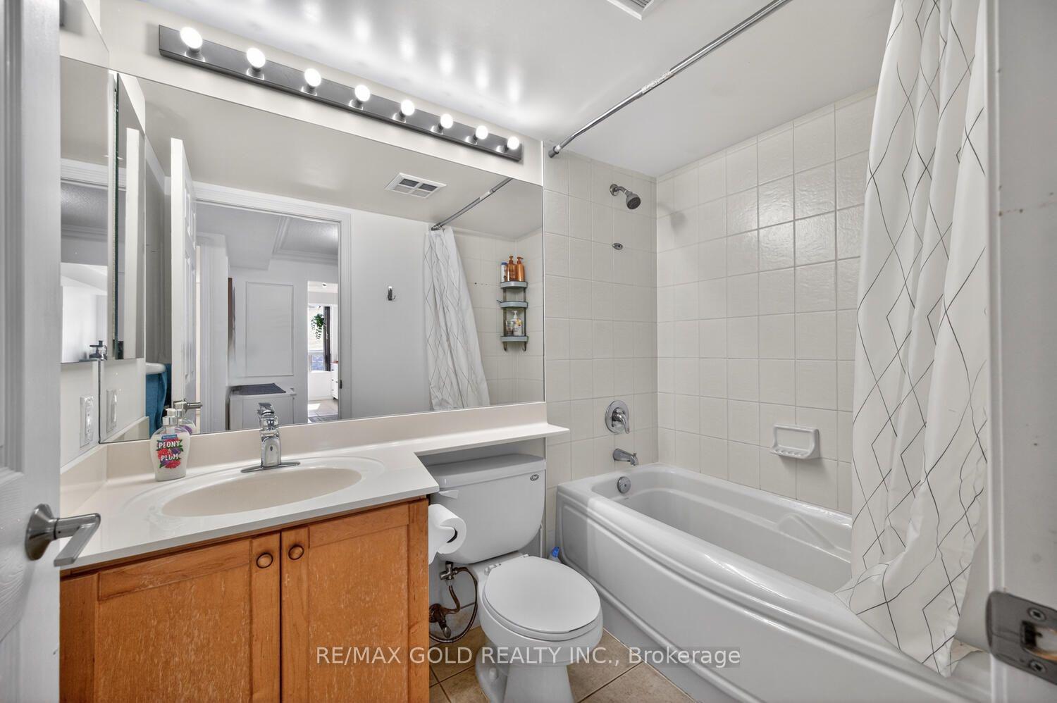 Photo 34 of Unit 1411, 55 Strathaven Drive, Mississauga, Hurontario — HOMEH