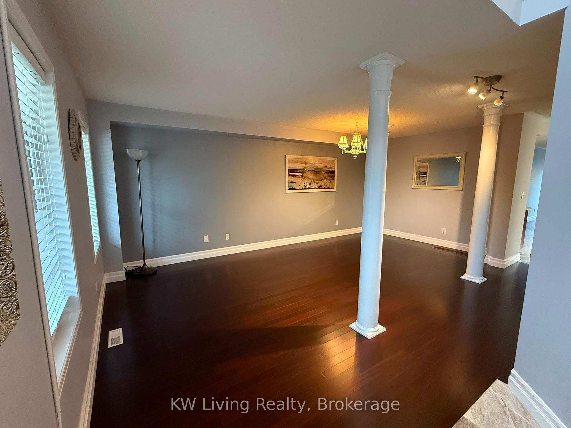Photo 5 of 49 Gowland Road, Markham, Cornell — HOMEH