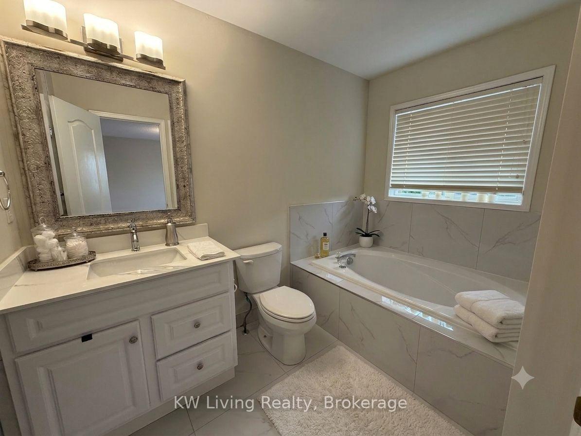 Photo 11 of 49 Gowland Road, Markham, Cornell — HOMEH