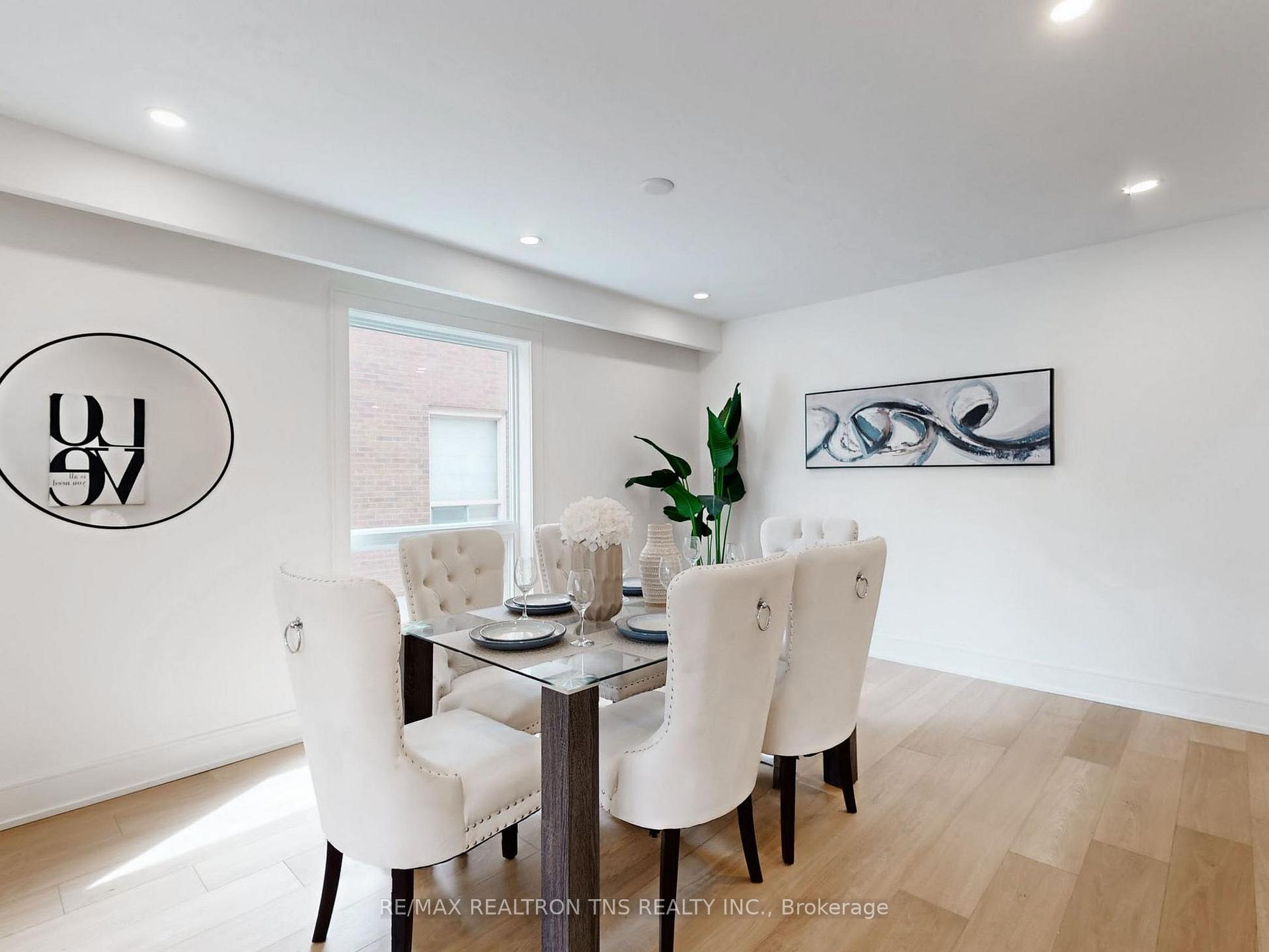 Photo 8 of 46 Sycamore Drive, Markham, Aileen-Willowbrook — HOMEH