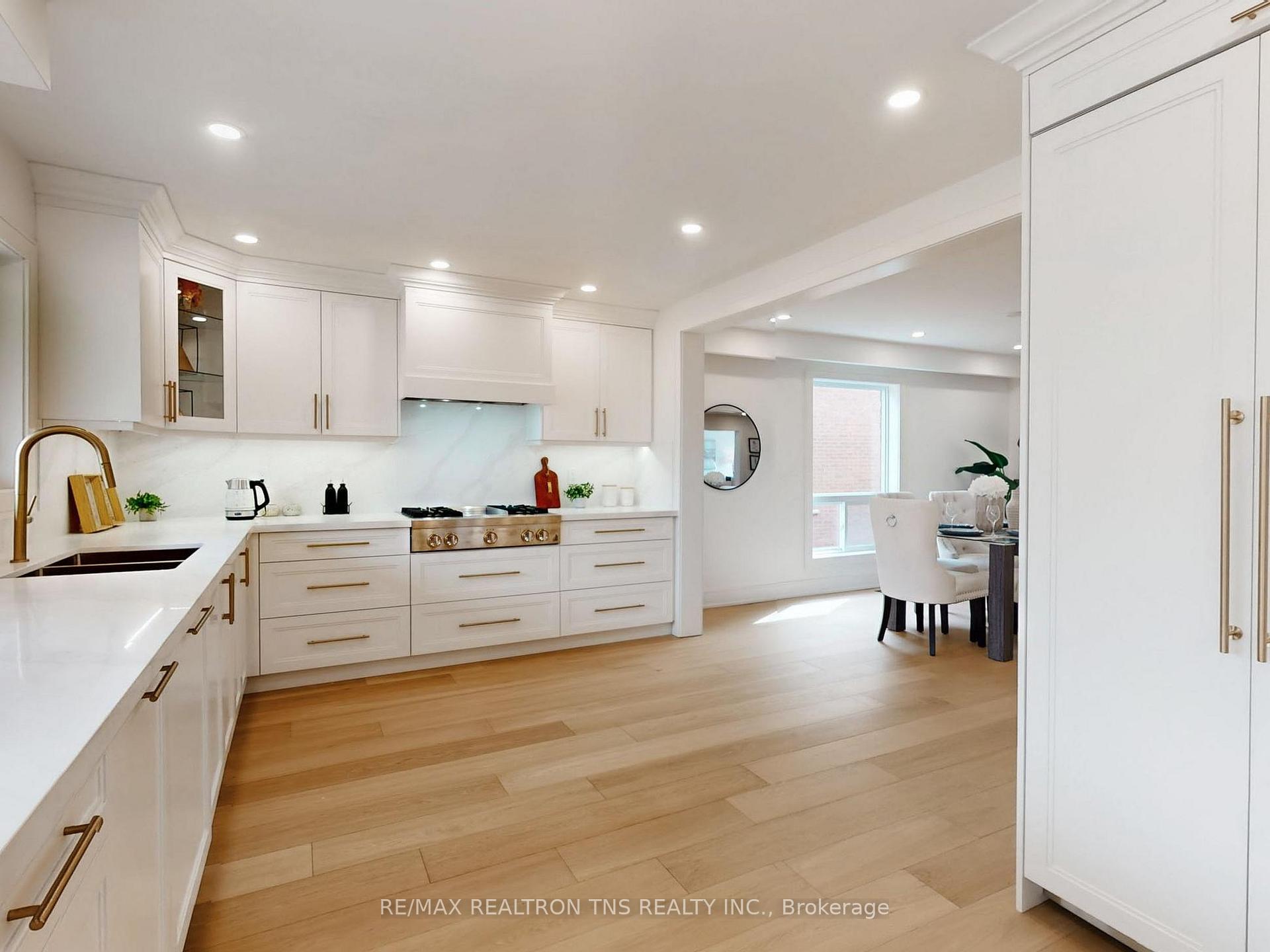 Photo 16 of 46 Sycamore Drive, Markham, Aileen-Willowbrook — HOMEH
