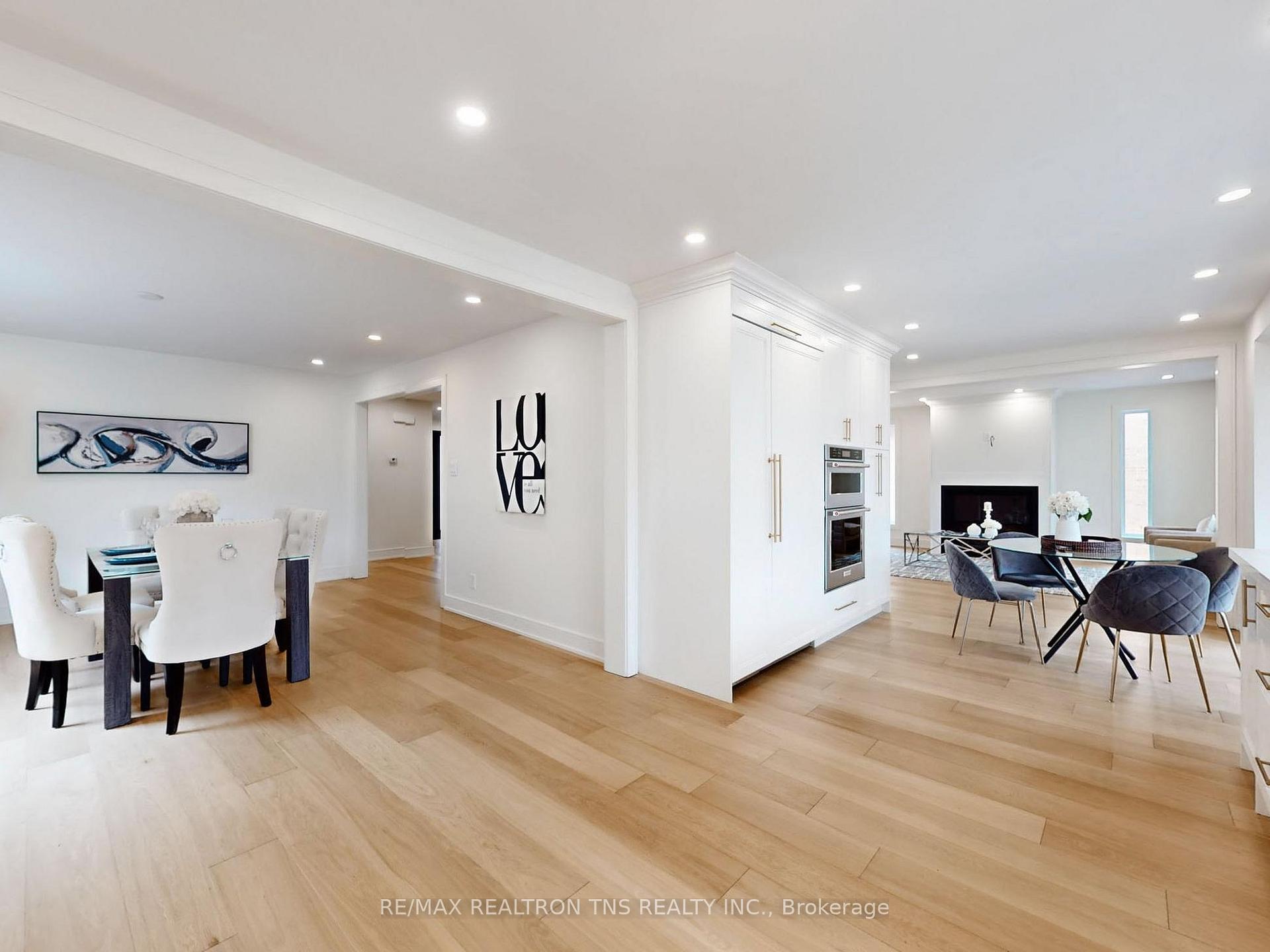 Photo 17 of 46 Sycamore Drive, Markham, Aileen-Willowbrook — HOMEH