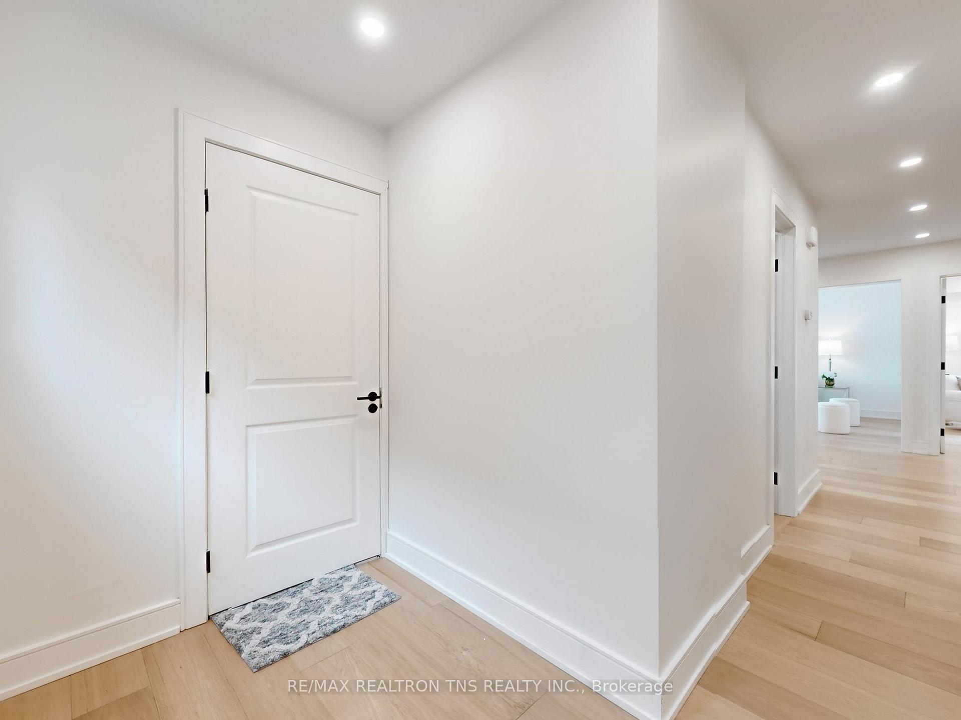 Photo 20 of 46 Sycamore Drive, Markham, Aileen-Willowbrook — HOMEH
