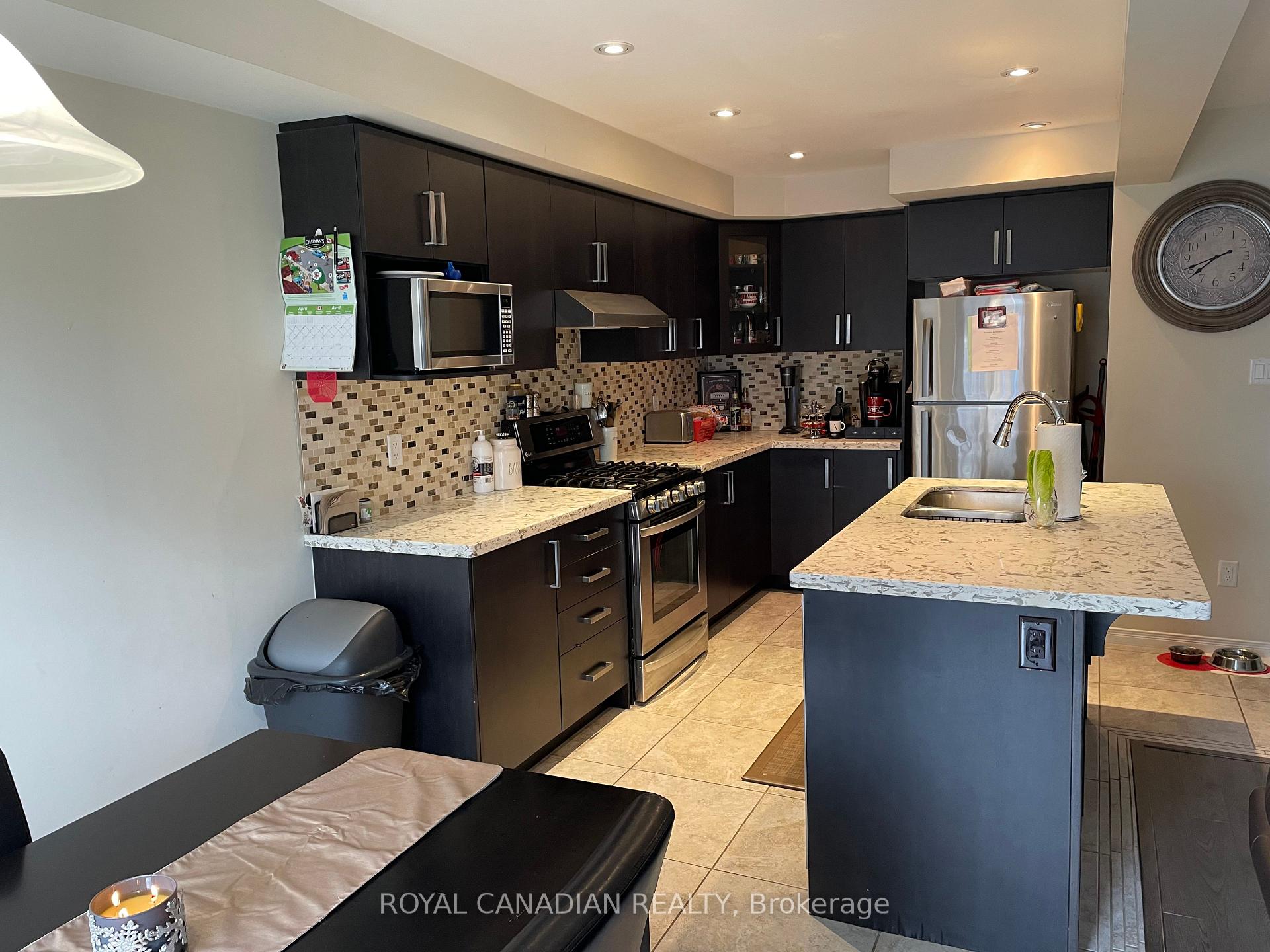 Photo 5 of 5 Trafalgar Drive, Hamilton, Stoney Creek Mountain — HOMEH