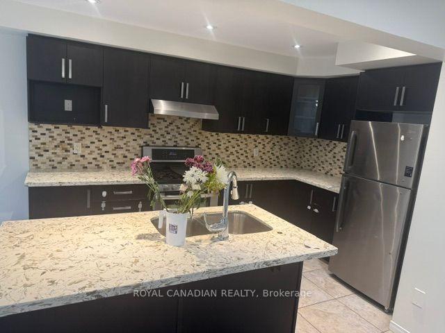 Photo 15 of 5 Trafalgar Drive, Hamilton, Stoney Creek Mountain — HOMEH