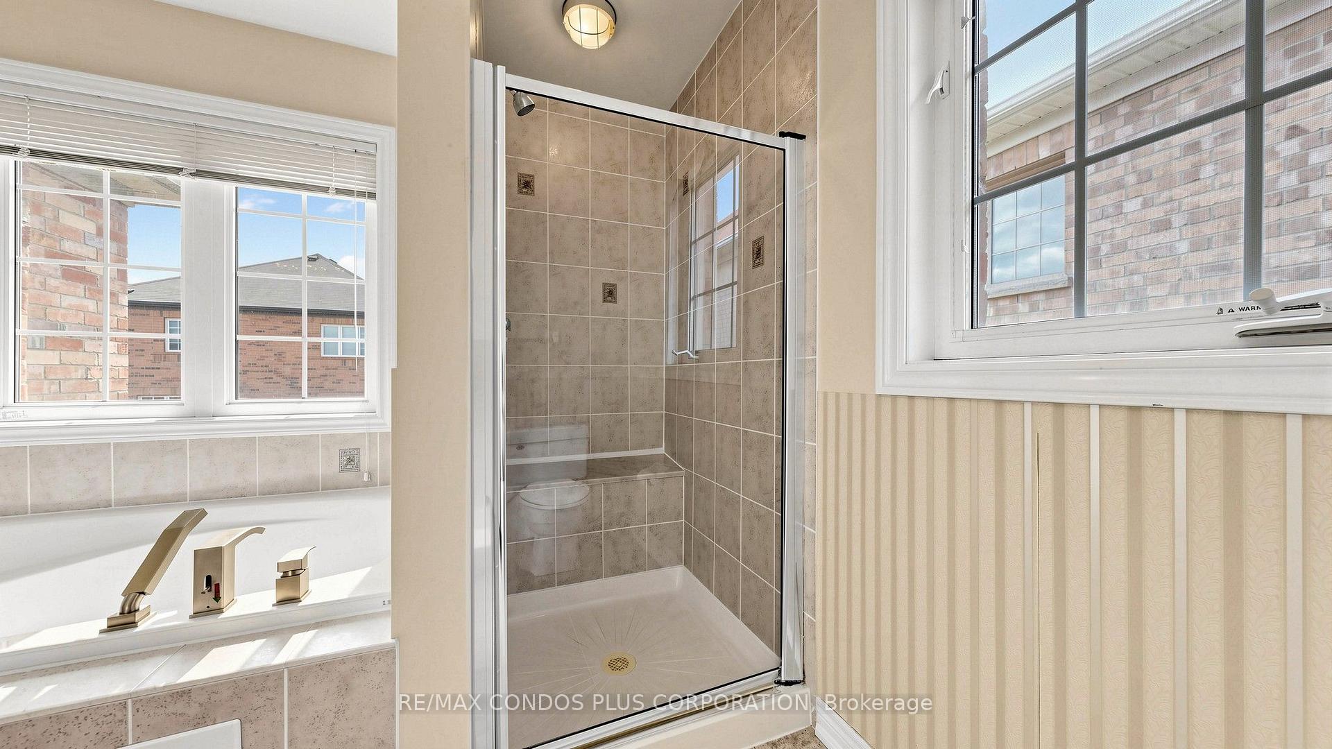Photo 32 of 139 Queen Filomena Avenue, Vaughan, Patterson — HOMEH