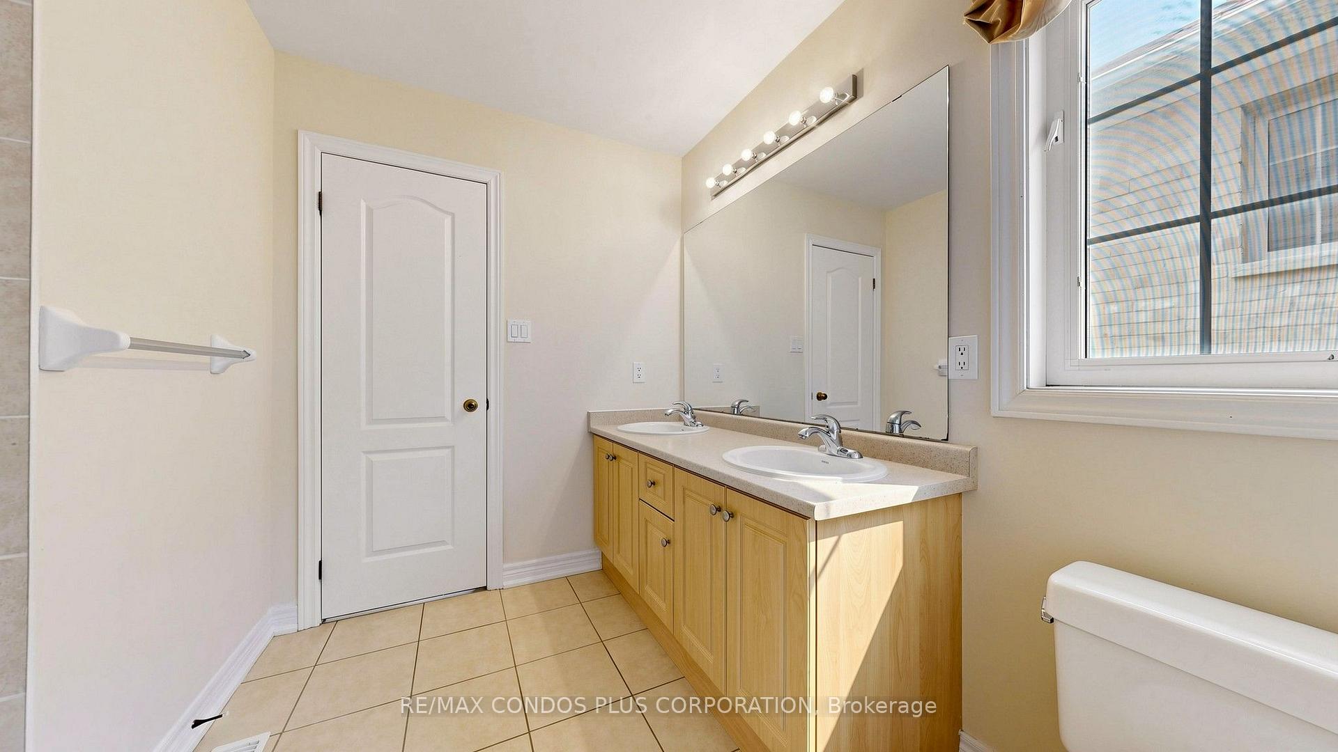 Photo 42 of 139 Queen Filomena Avenue, Vaughan, Patterson — HOMEH