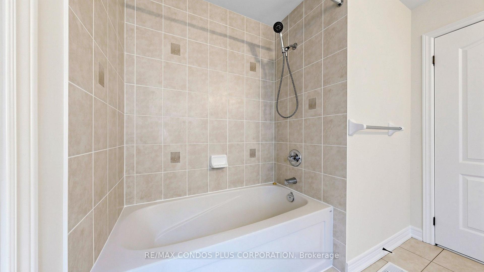 Photo 43 of 139 Queen Filomena Avenue, Vaughan, Patterson — HOMEH