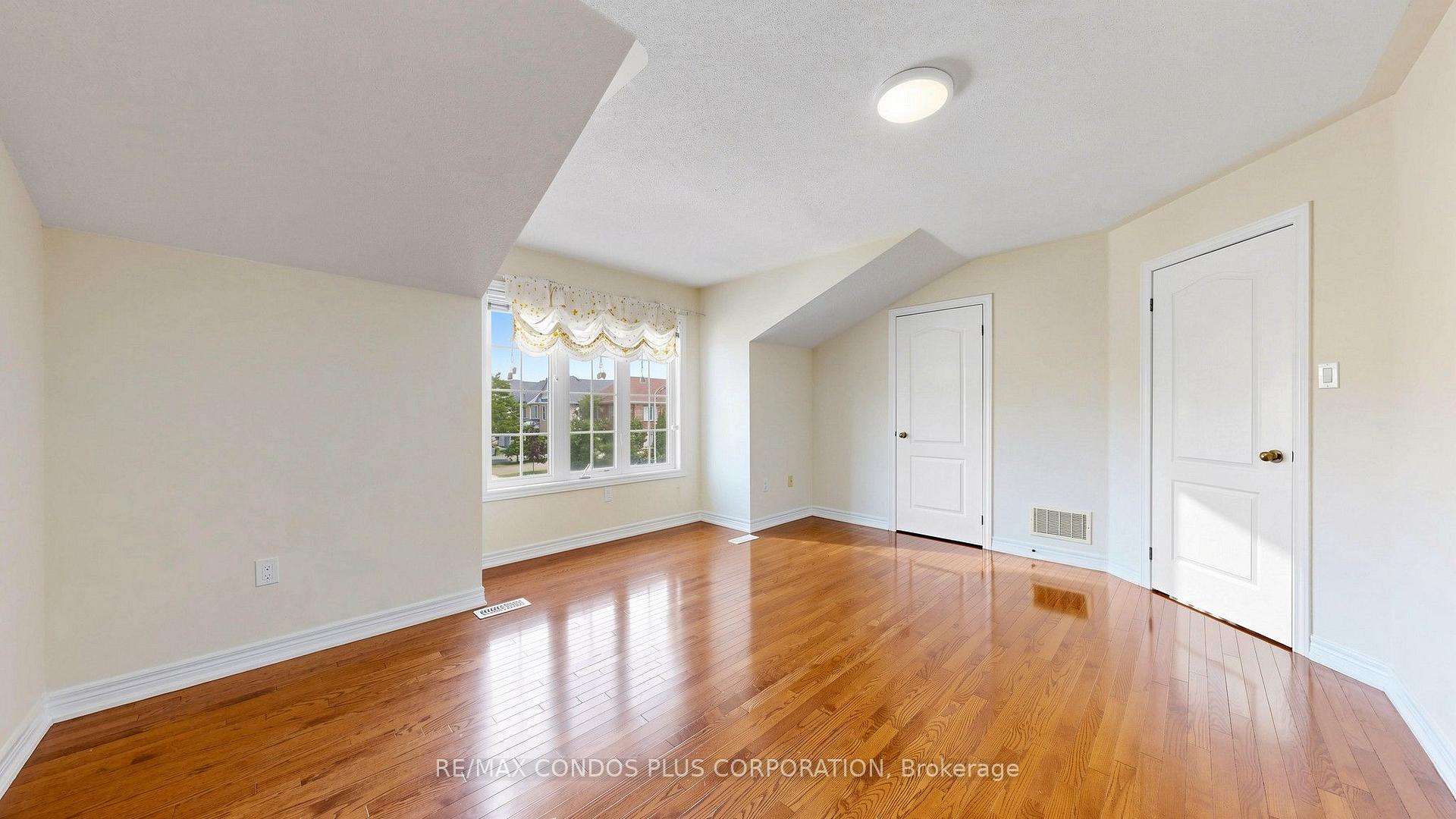 Photo 44 of 139 Queen Filomena Avenue, Vaughan, Patterson — HOMEH
