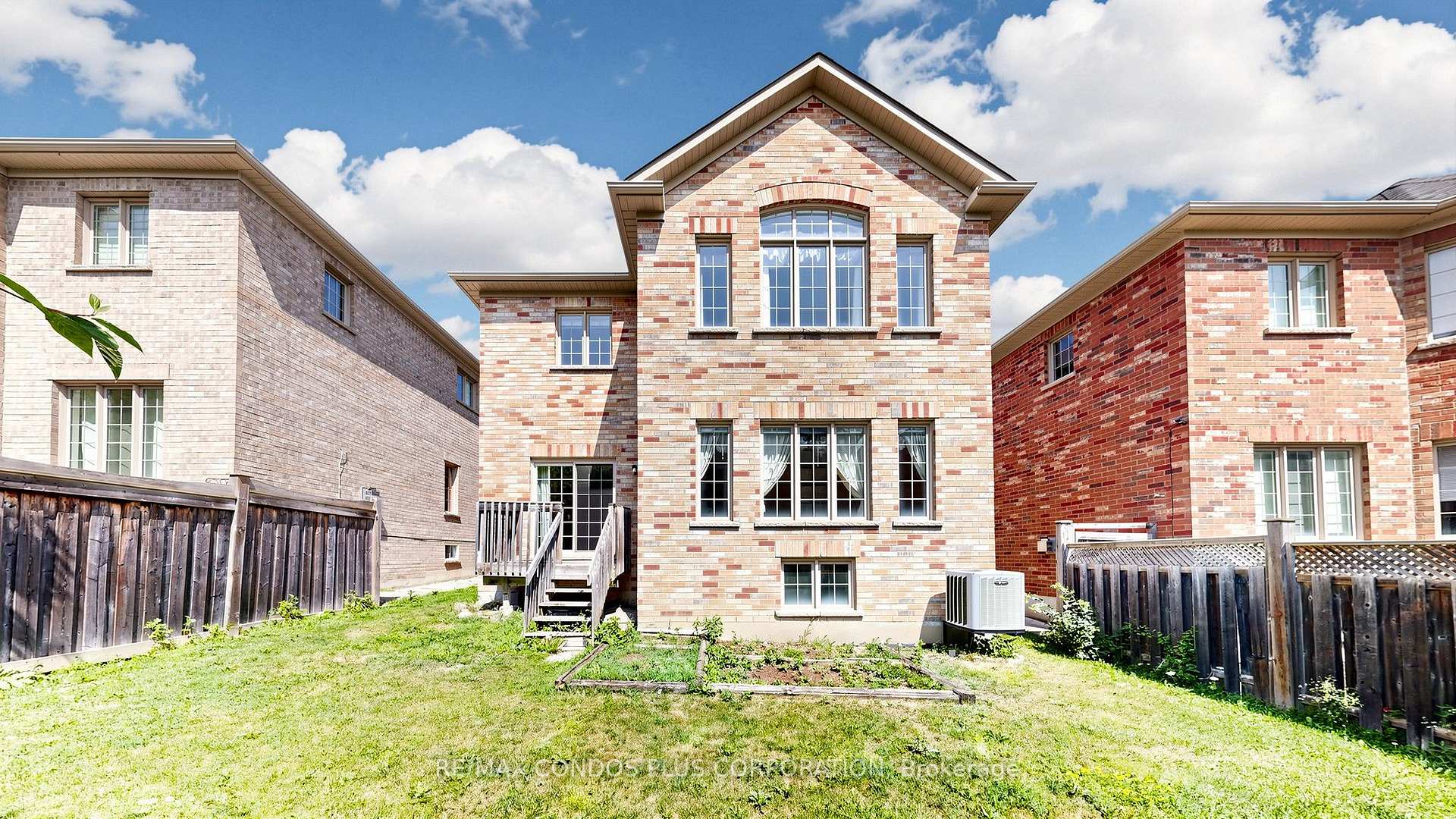 Photo 49 of 139 Queen Filomena Avenue, Vaughan, Patterson — HOMEH