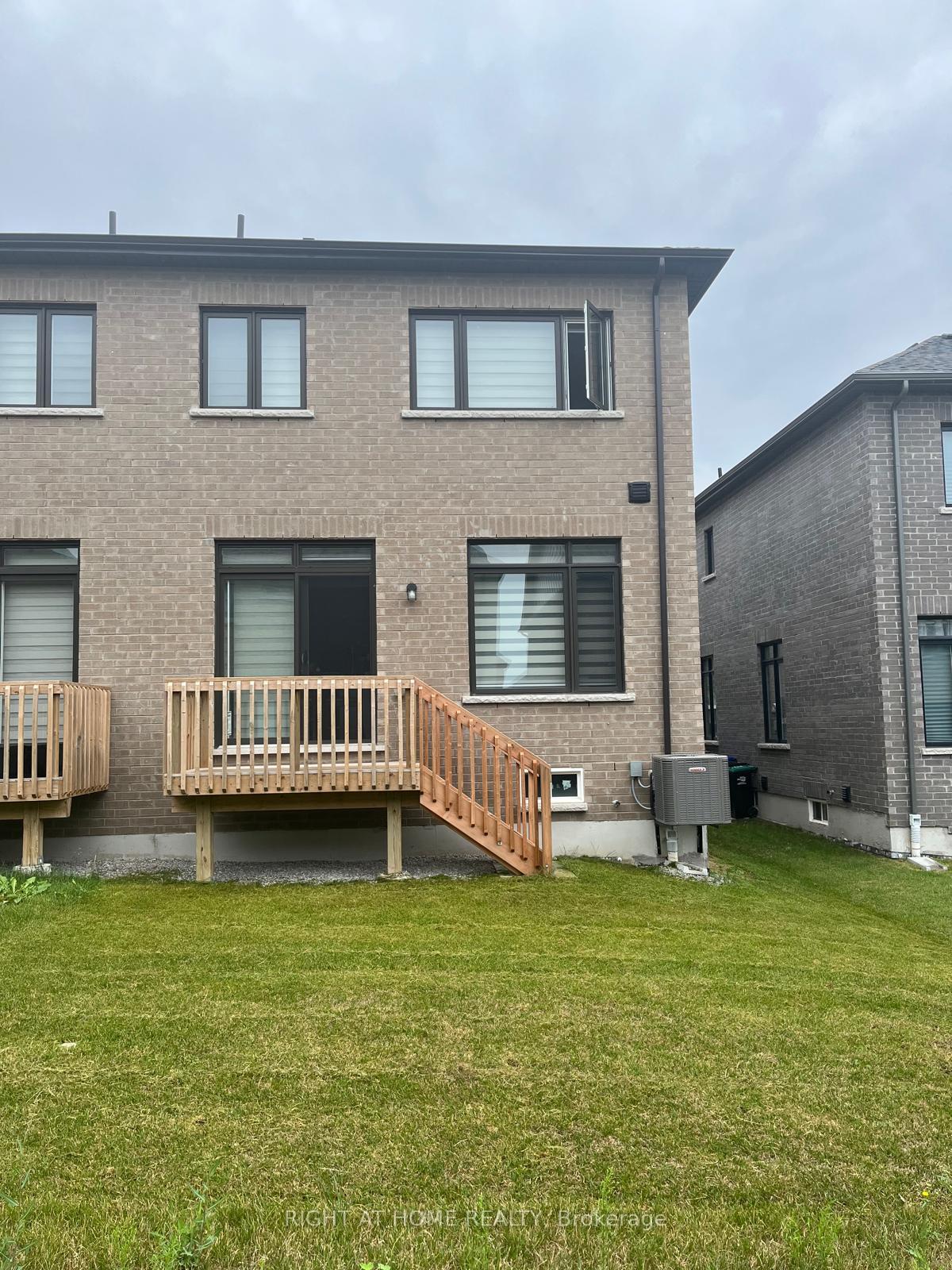 Photo 2 of 44 Daisy Street, Springwater, Midhurst — HOMEH