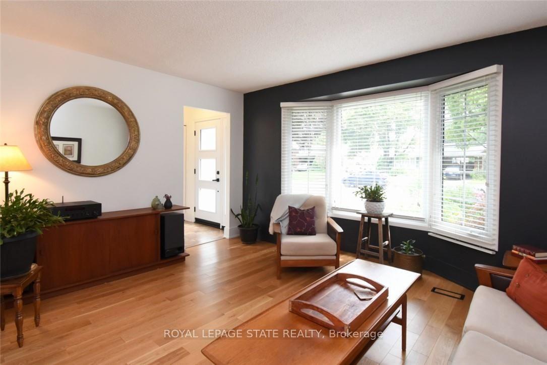 Photo 6 of 374 Brigadoon Drive, Hamilton, Gourley — HOMEH