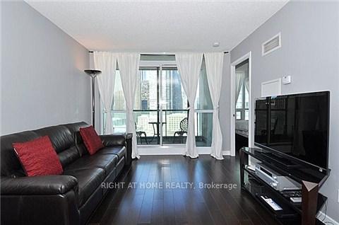 Photo 6 of Unit 1701, 12 Yonge Street, Toronto, Waterfront Communities — HOMEH