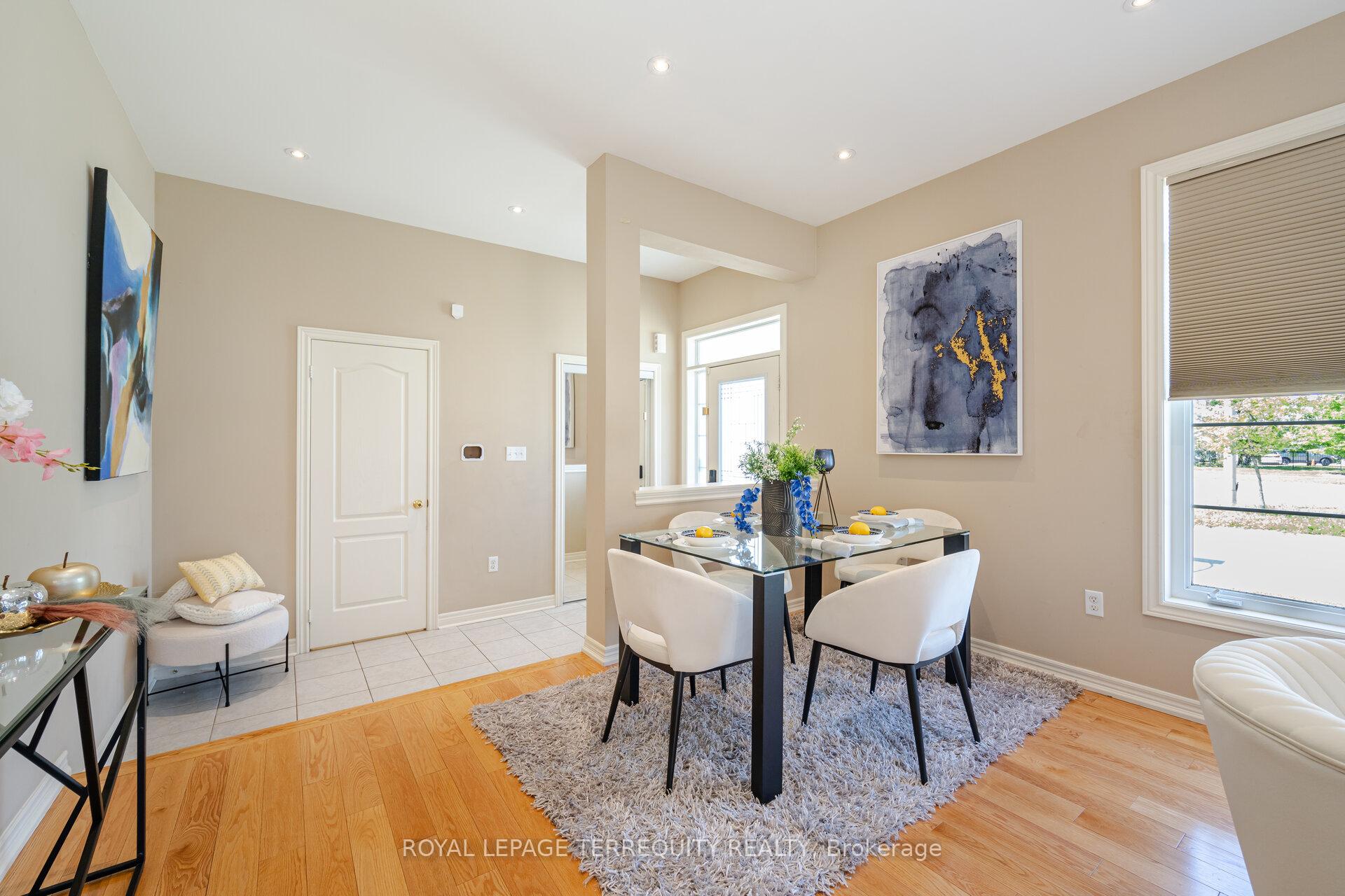 Photo 6 of 36 Chokecherry Crescent, Markham, Wismer — HOMEH