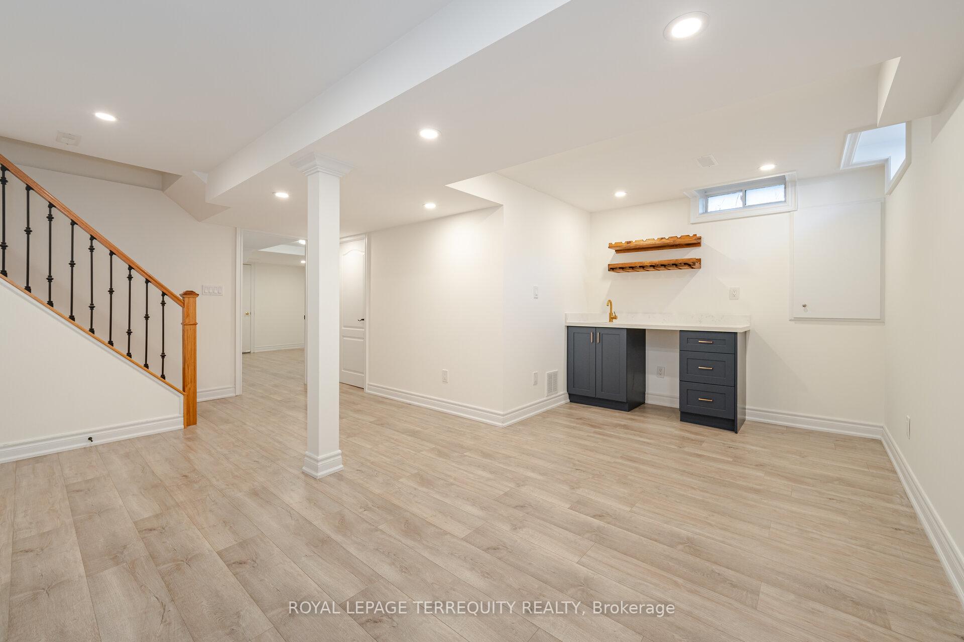 Photo 32 of 36 Chokecherry Crescent, Markham, Wismer — HOMEH