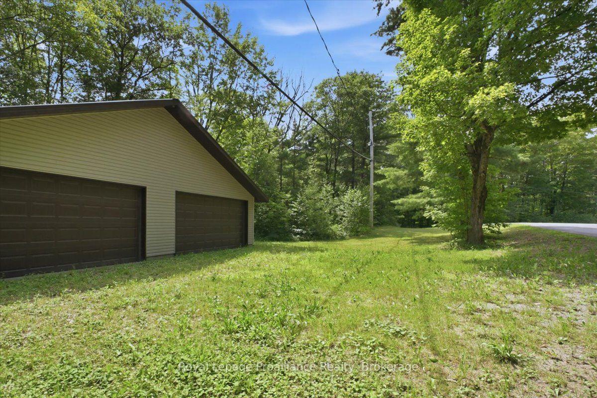 Photo 2 of 182 Jacques Bay Road, Addington Highlands — HOMEH