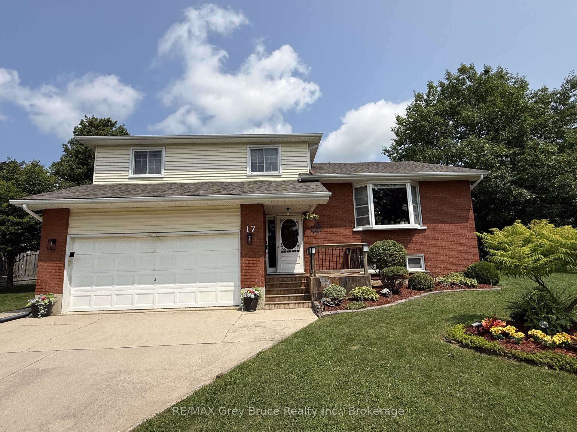 Photo of 17 Armstrong Crescent