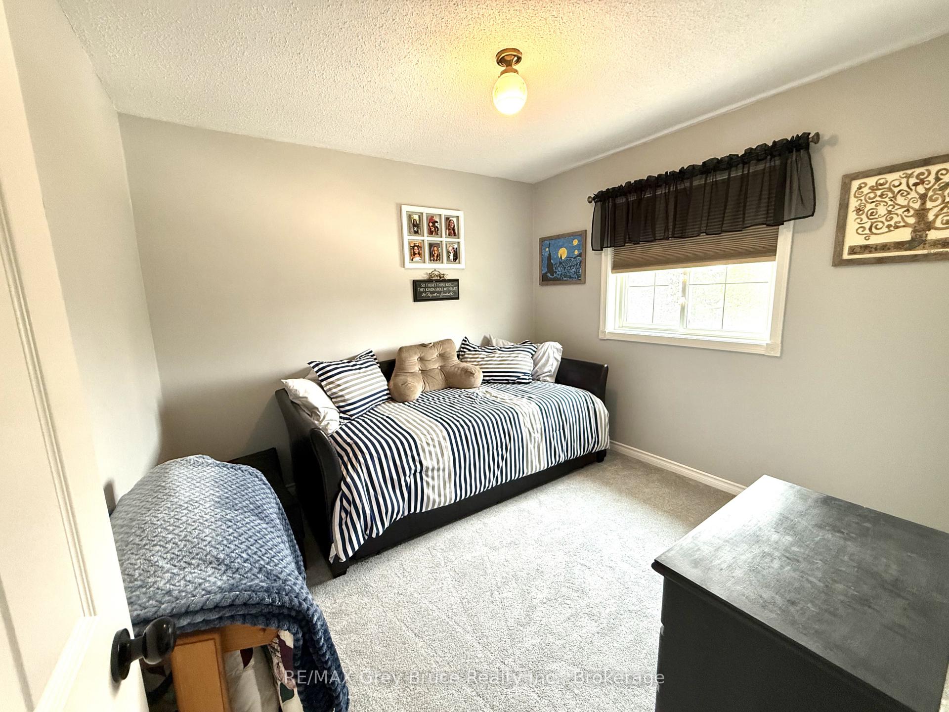 Photo 19 of 17 Armstrong Crescent, Grey Highlands — HOMEH