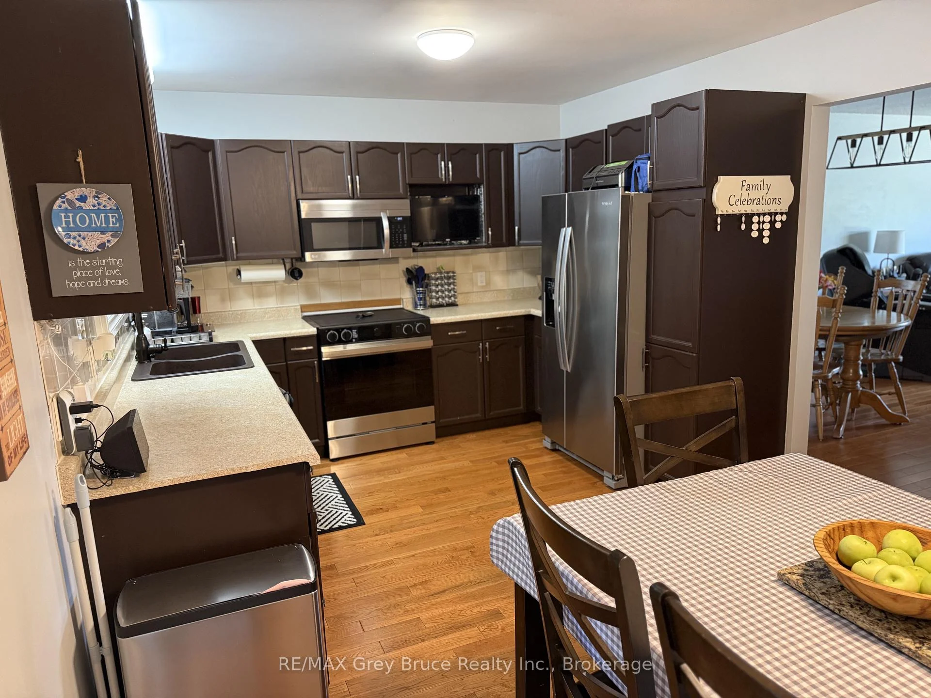 Photo 44 of 17 Armstrong Crescent, Grey Highlands — HOMEH