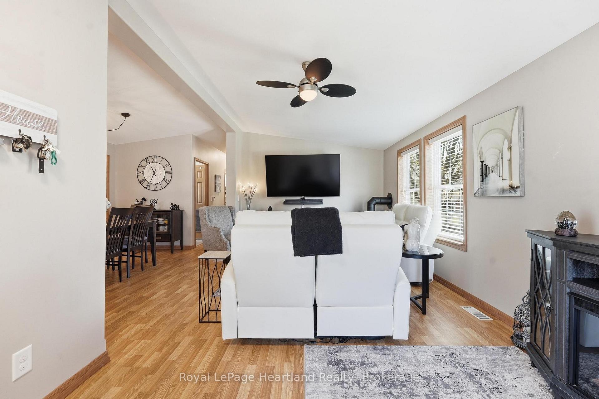 Photo 9 of 12 Cherokee Lane, Ashfield-Colborne-Wawanosh, Colborne — HOMEH