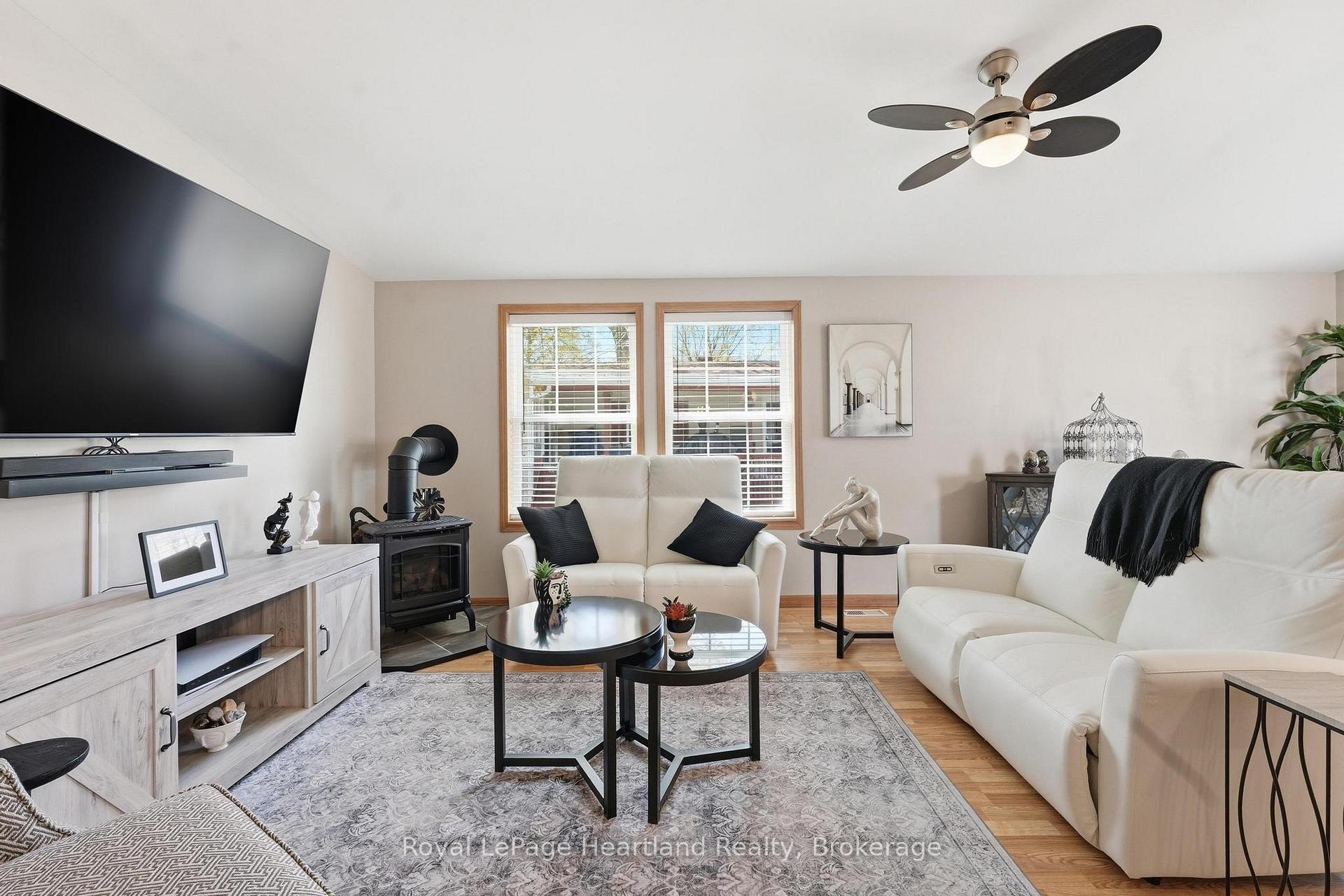 Photo 11 of 12 Cherokee Lane, Ashfield-Colborne-Wawanosh, Colborne — HOMEH