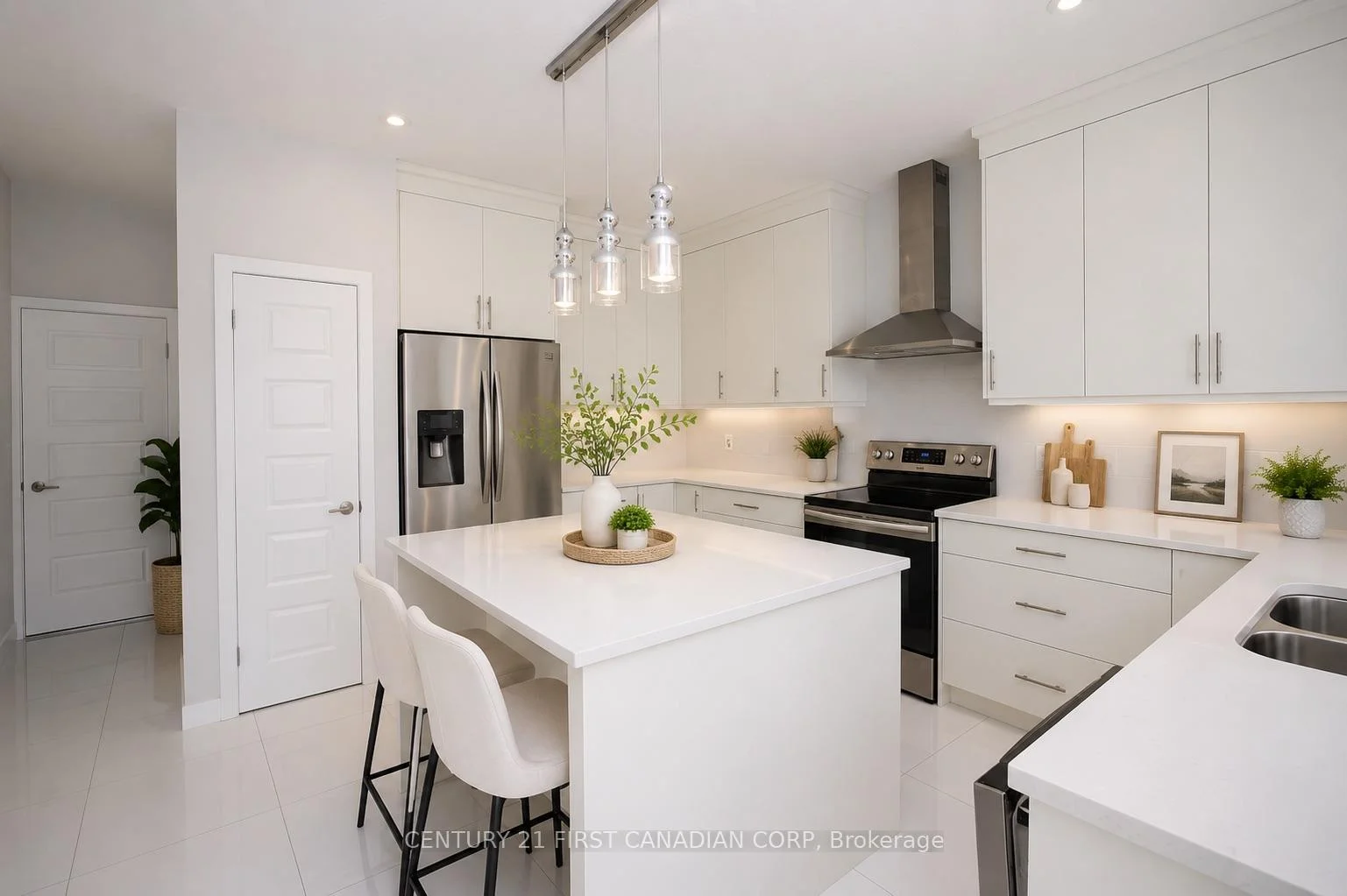 Photo 5 of 1300 Twilite Boulevard, London, North S — HOMEH