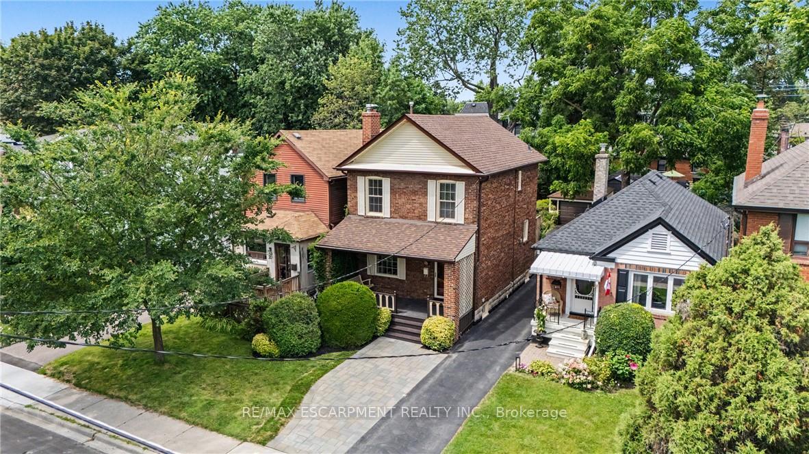 Photo 36 of 18 Elma Street, Etobicoke, Mimico — HOMEH