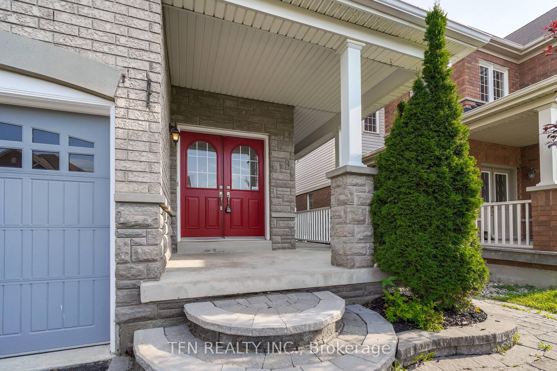 Photo 3 of Unit Upper, 1648 Pennel Drive, Oshawa, Taunton — HOMEH