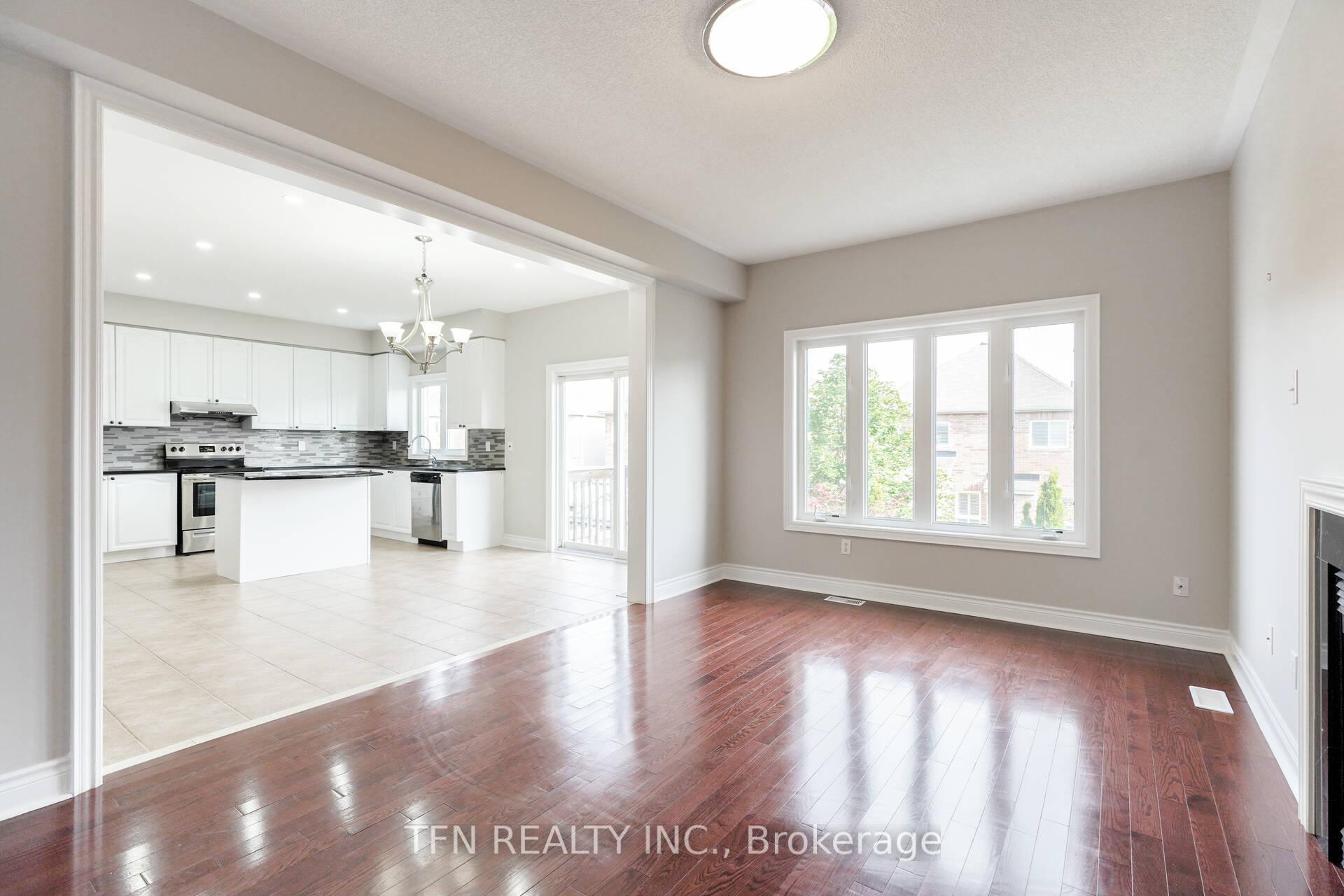 Photo 13 of Unit Upper, 1648 Pennel Drive, Oshawa, Taunton — HOMEH